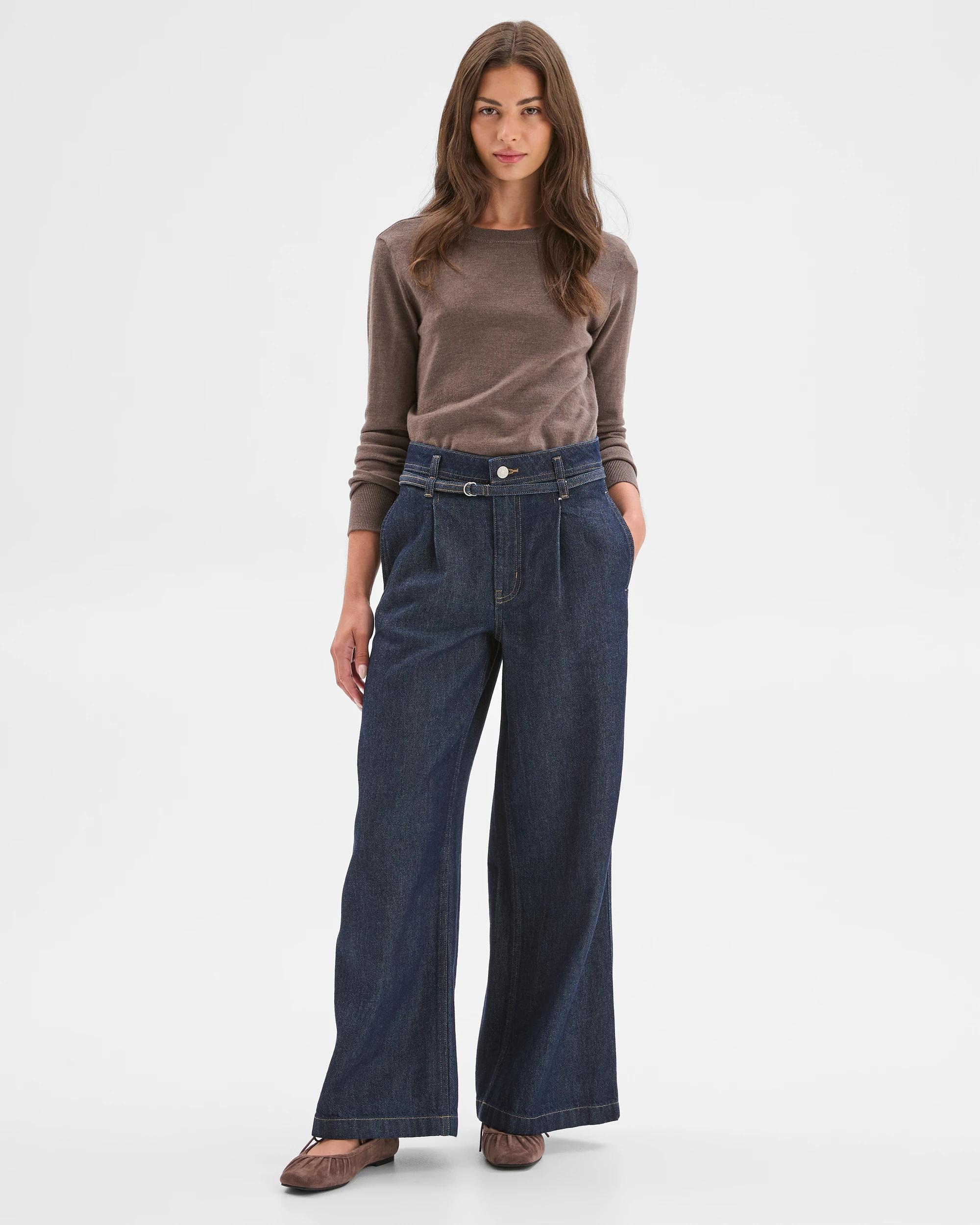 1 Target Petites Petites Belted Slouch Denim Jeans RINSE SHEEN, 1 of 7