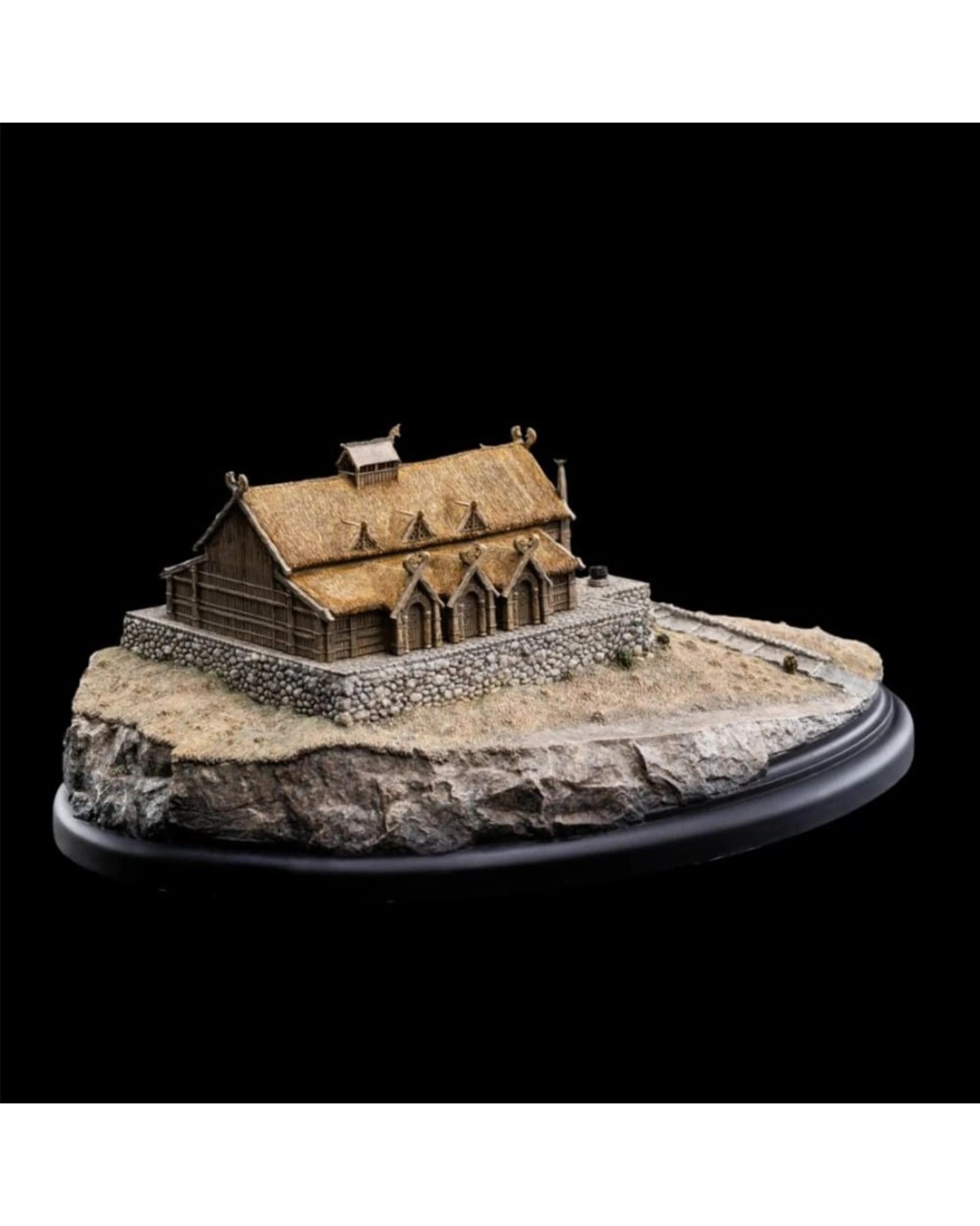 2 The Lord of the Rings The Golden Hall of Edoras Environment Diorama, 2 of 7