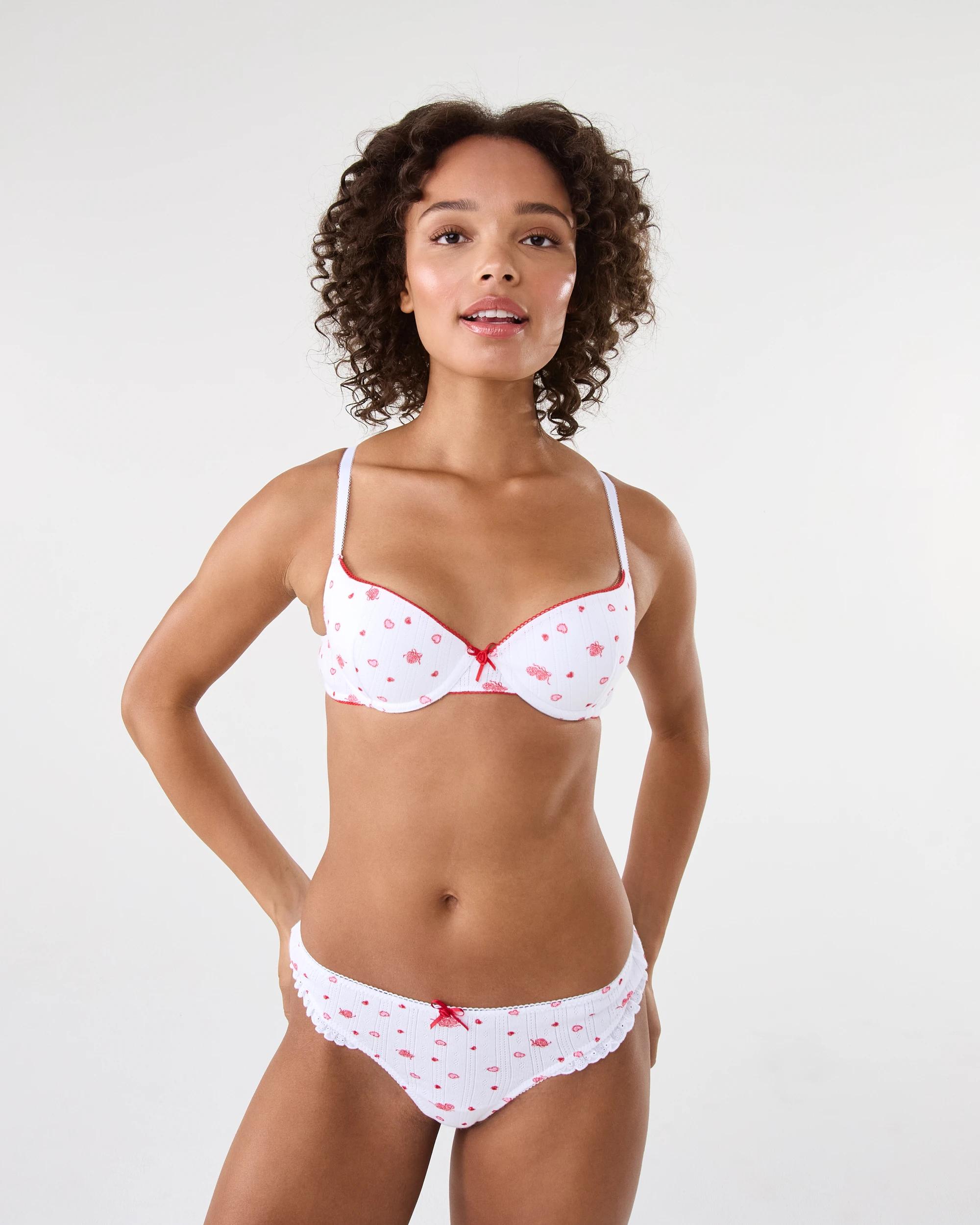 8 3 Pack Pointelle G-String Briefs Heart Lock, 8 of 10