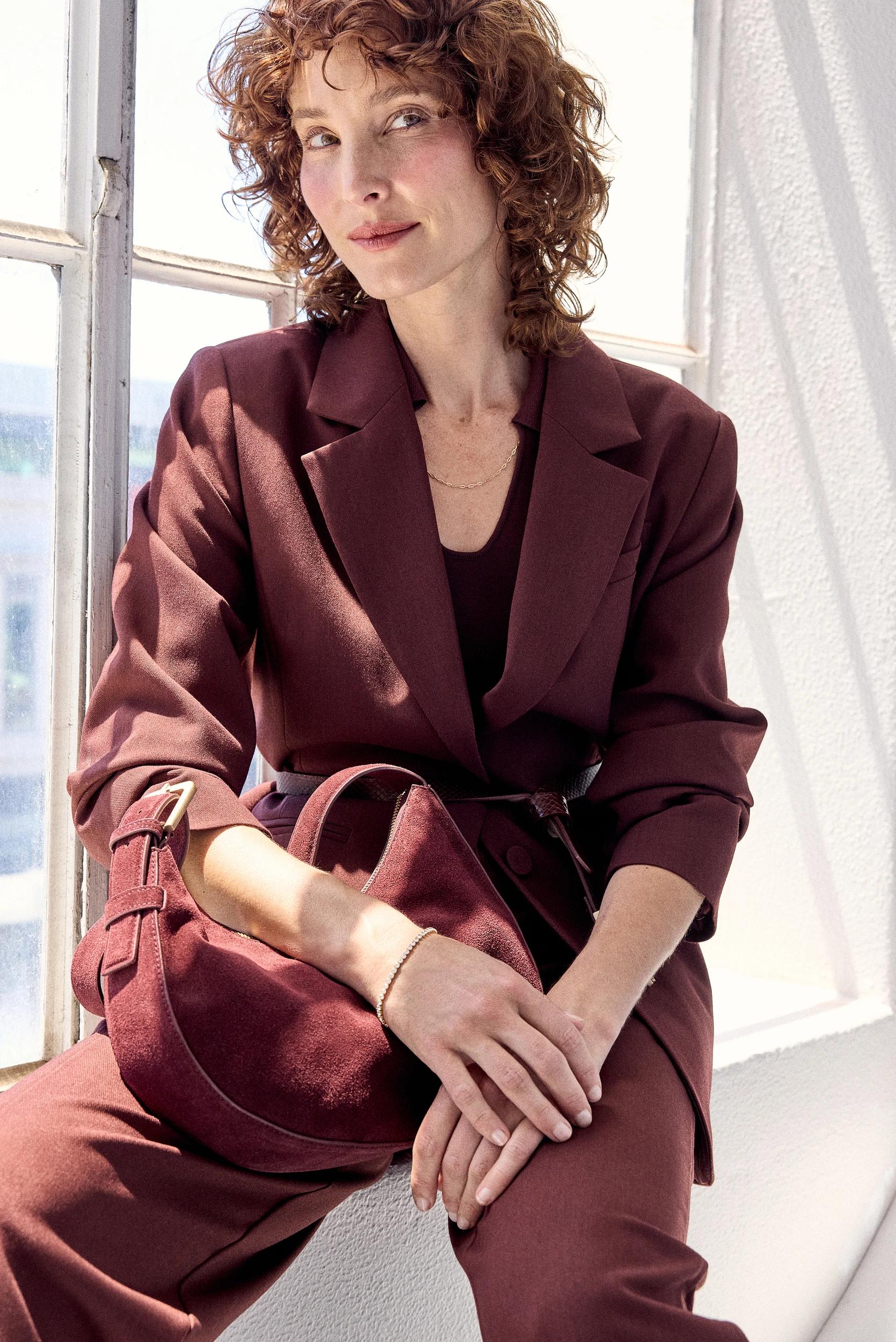 9 Preview Tailored Barrel Leg Pants RUM RAISIN, 9 of 9