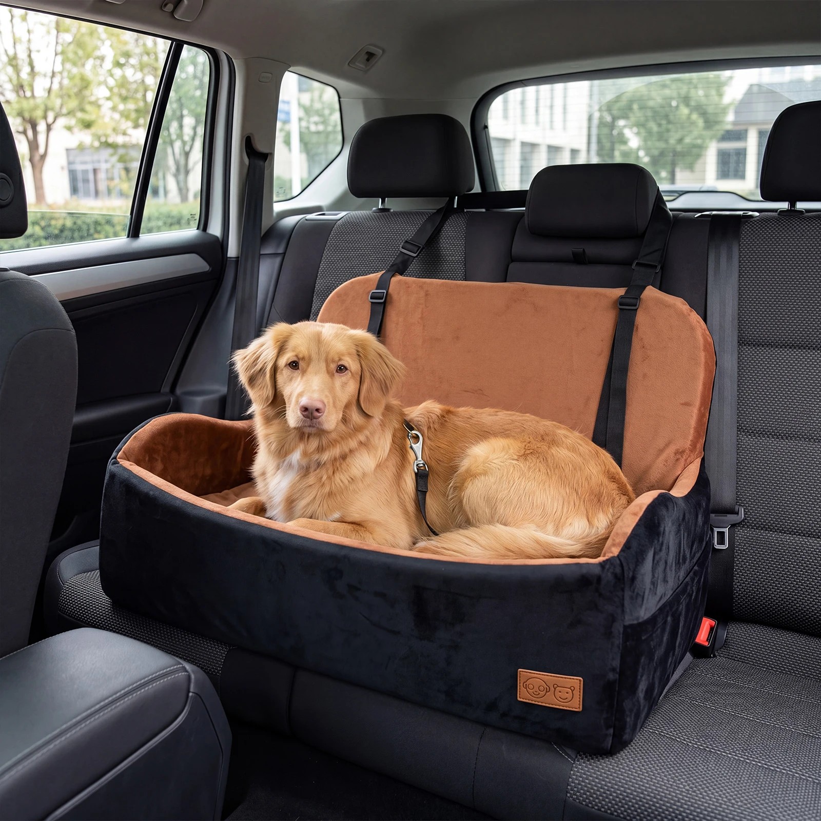 3 Costway Dog Booster Car Seat Detachable Elevated Pet Seat for M Dogs, 3 of 3