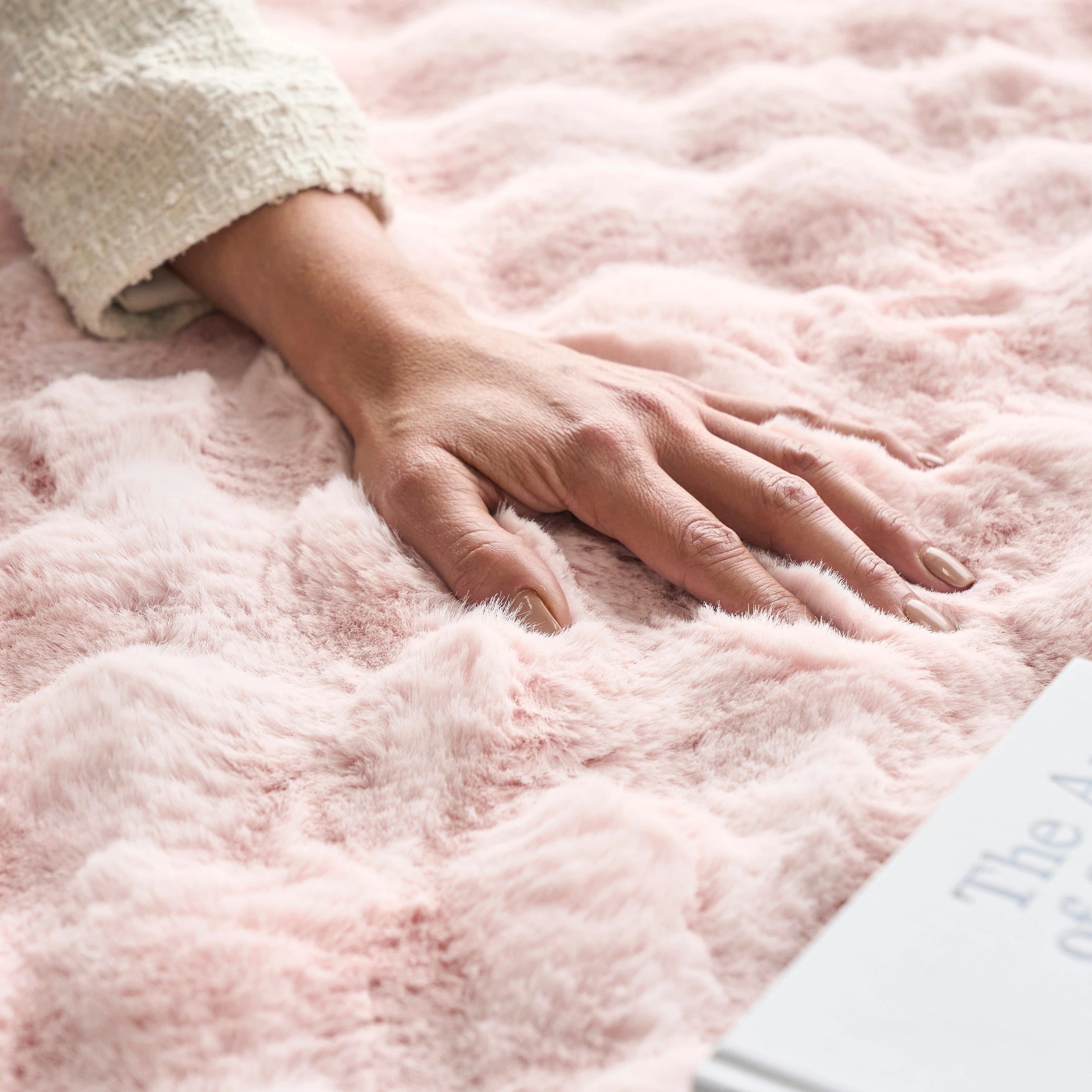 3 Common Ground Rugs PureForm 84 200x200cm - Pink, 3 of 8