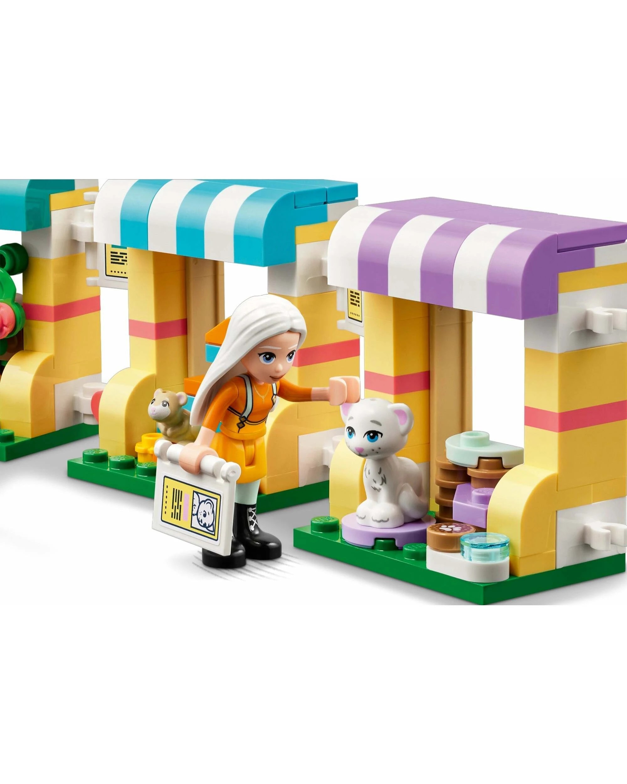 4 LEGO Friends Series 42615 Pet Adoption Day, 4 of 5