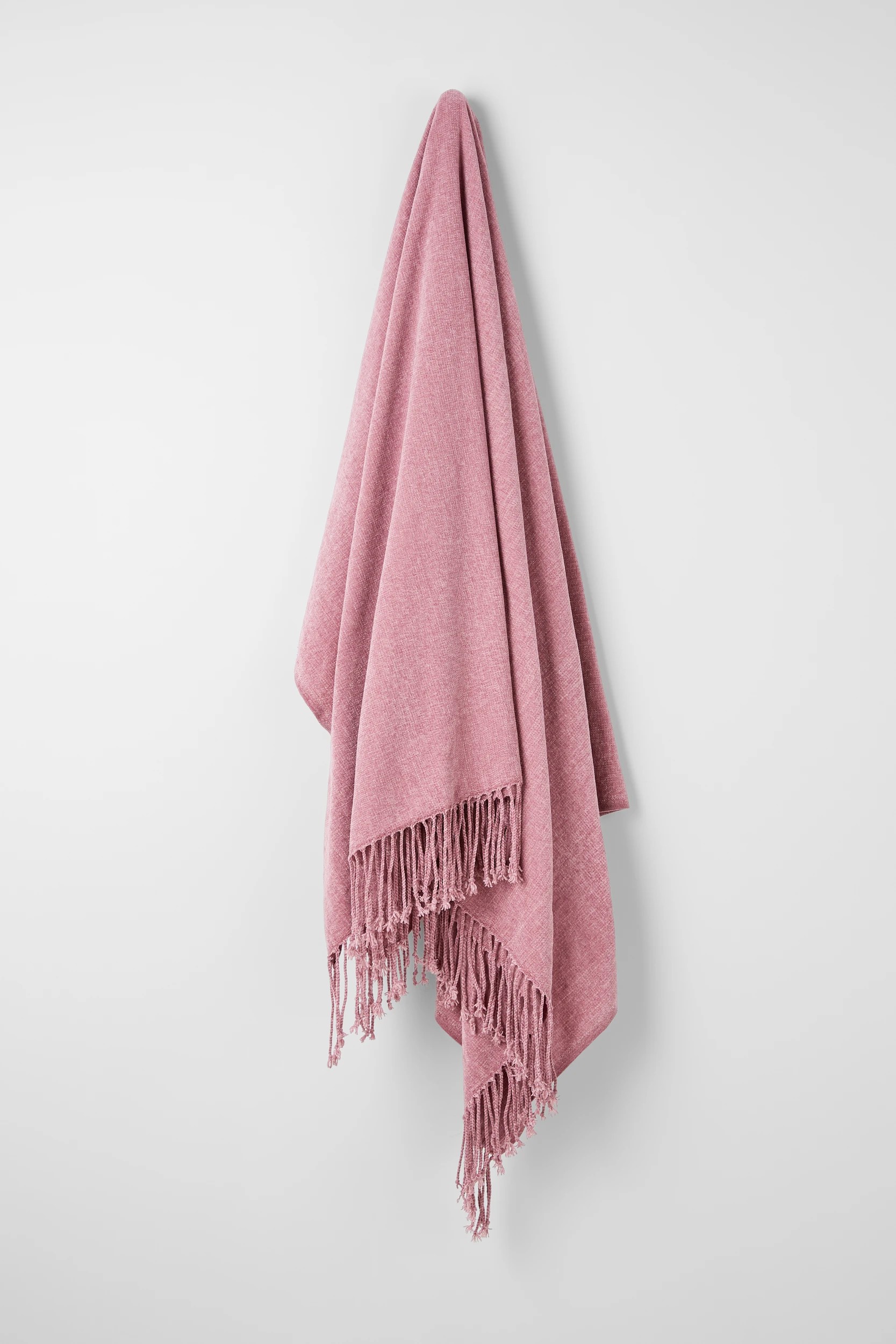 2 Target Issy Chenille Throw - Queen Bed - Pink, 2 of 3
