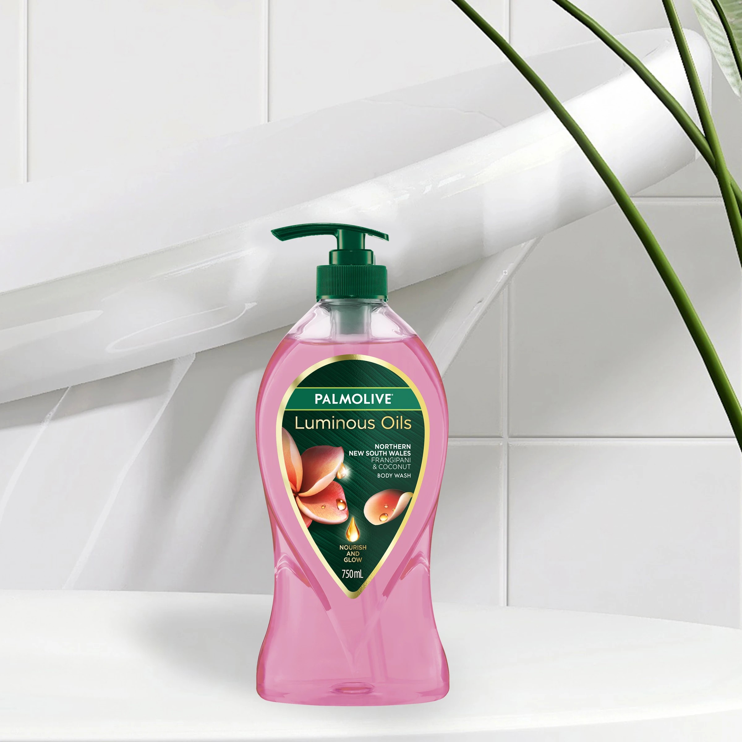 3 Palmolive Luminous Oils Body Wash 750ml - Northern New South Wales Frangipani and Coconut, 3 of 9