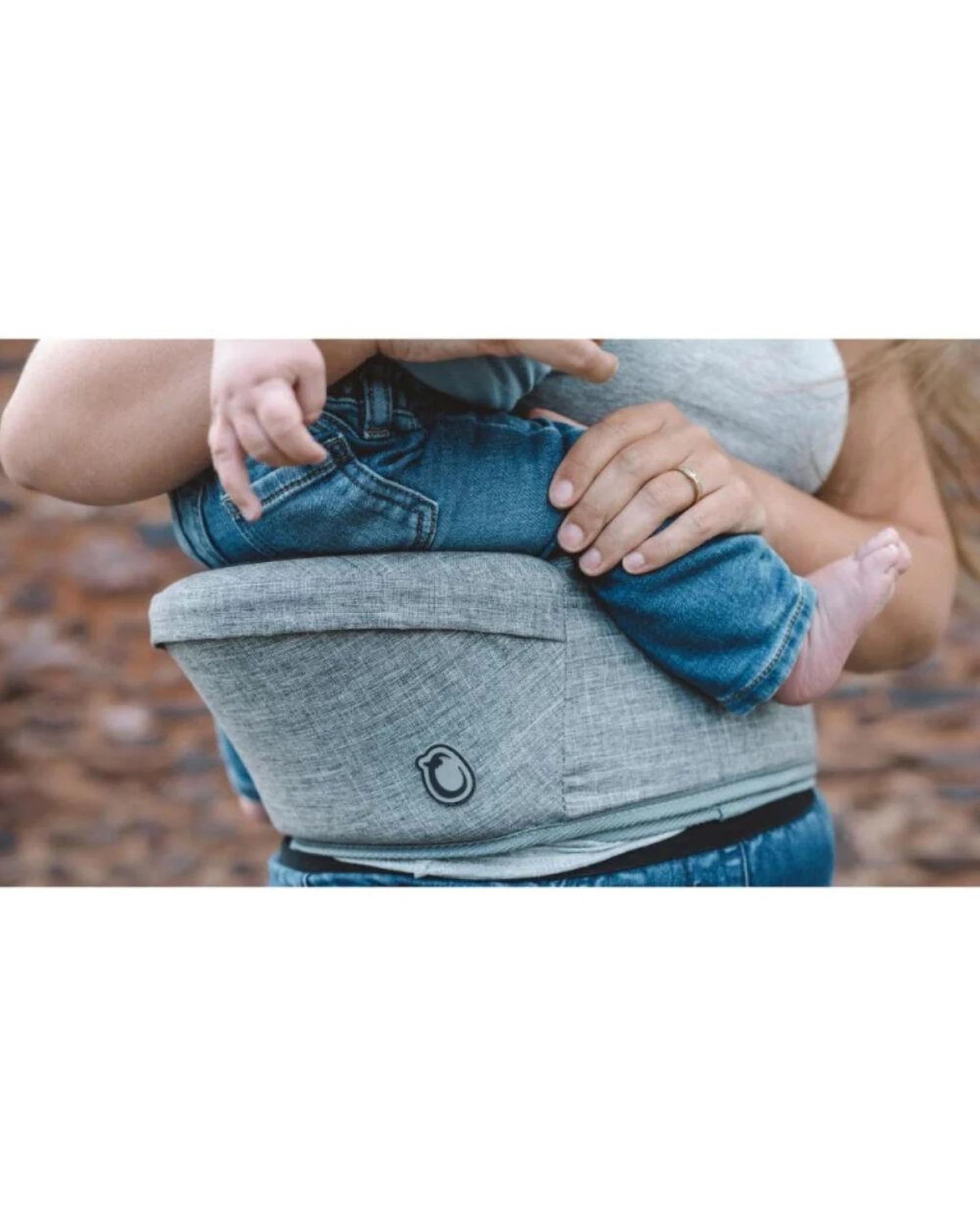 4 Hippychick Hipseat  Denim Grey, 4 of 7