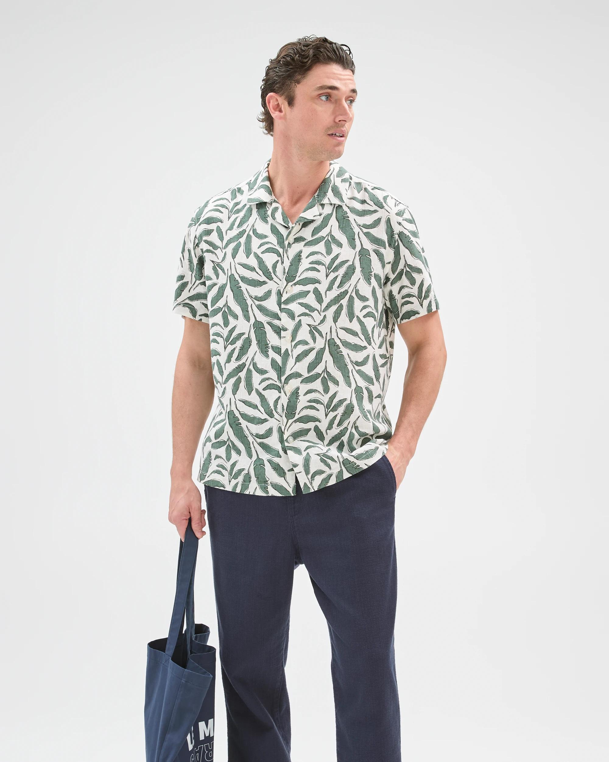 2 Target Man European Linen Blend Short Sleeve Textured Shirt LAUREL WREATH, 2 of 7