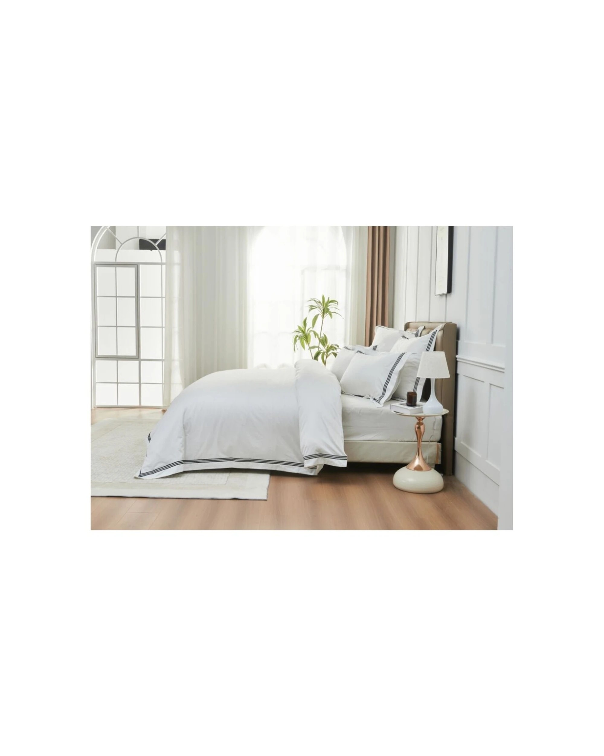 3 Grosvenor House 500TC Hotel Embroidered Quilt Set Super King - Multi, 3 of 6