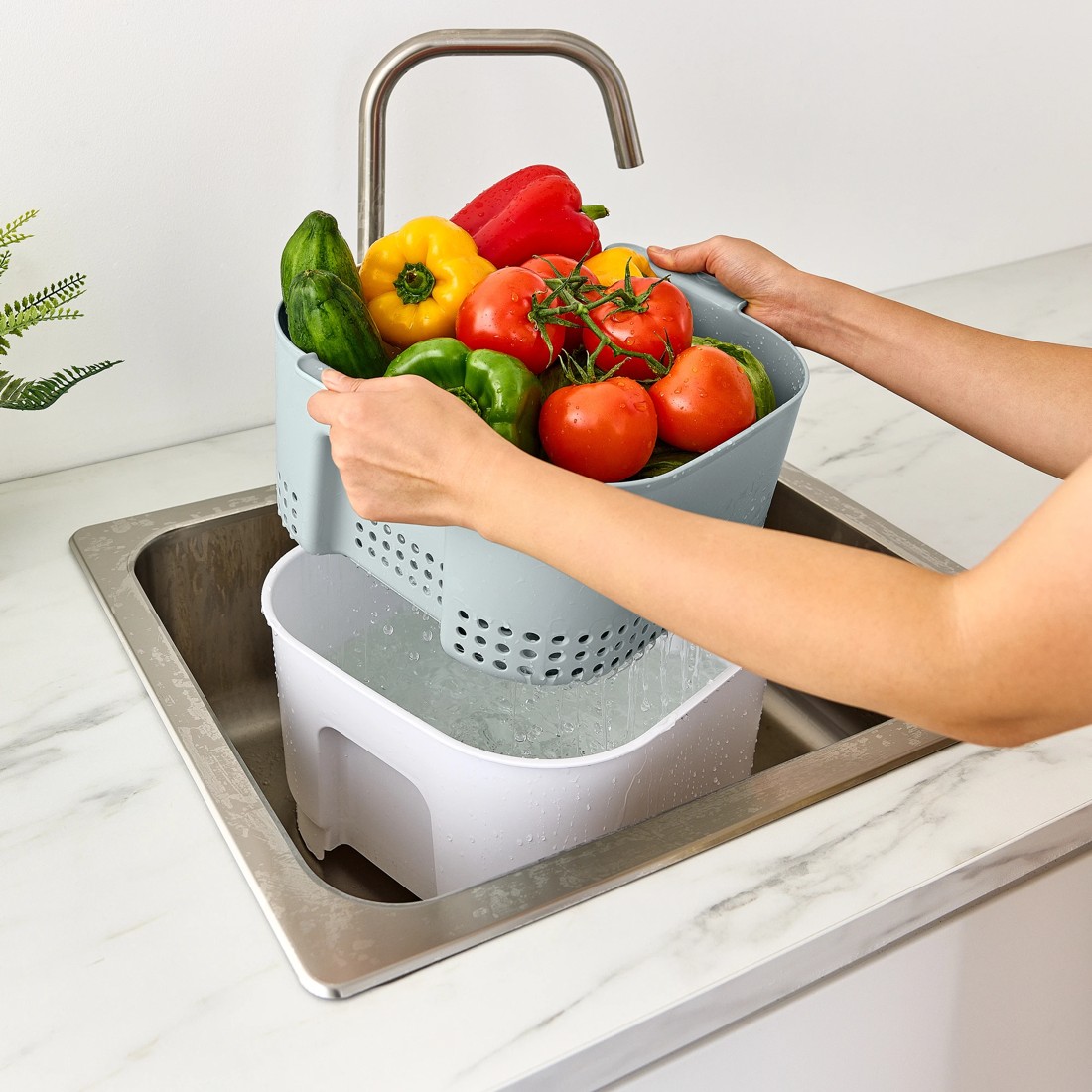 1 10L Bucket Strainer, 1 of 10