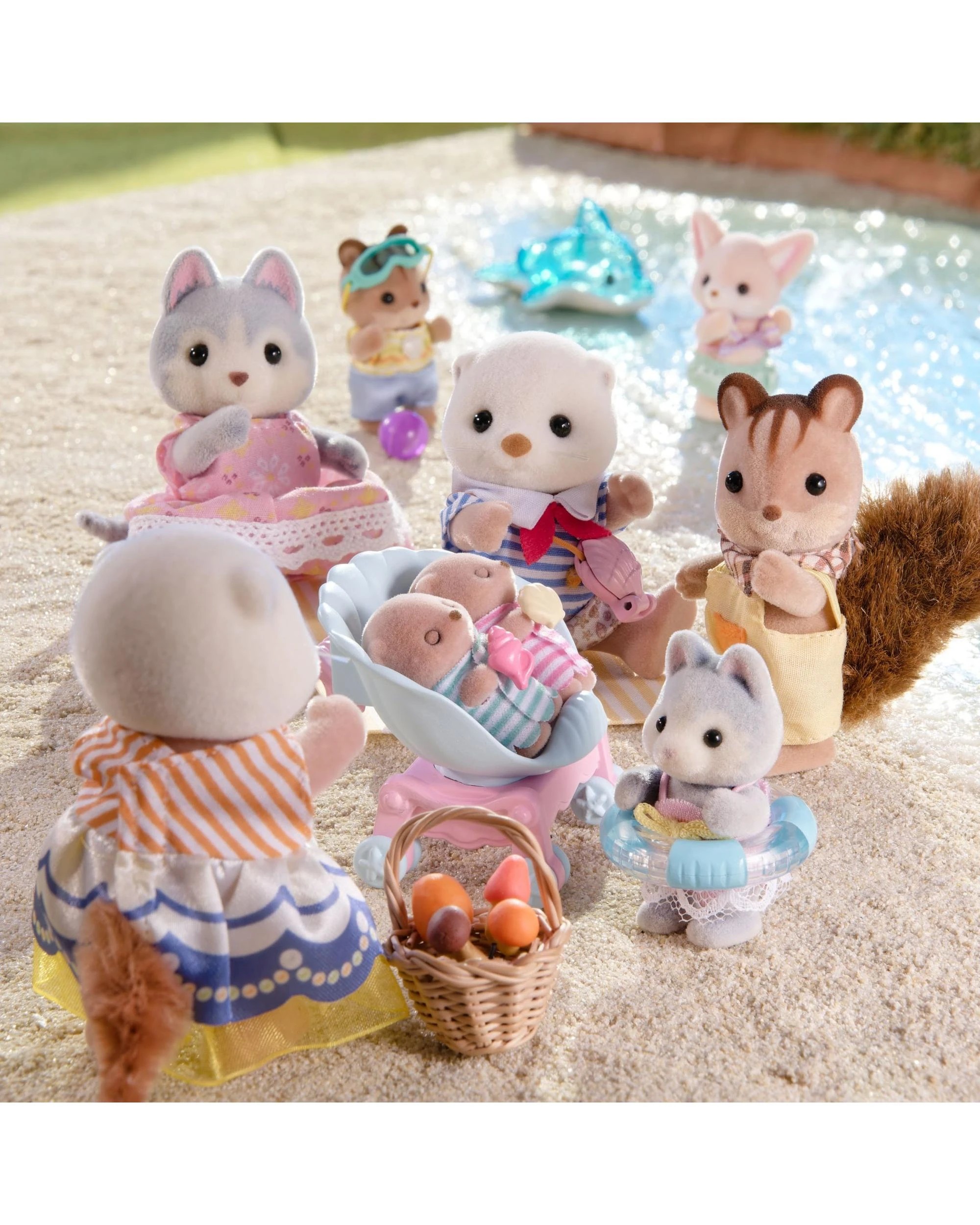 6 Sylvanian Families Sea Otter Family, 6 of 6