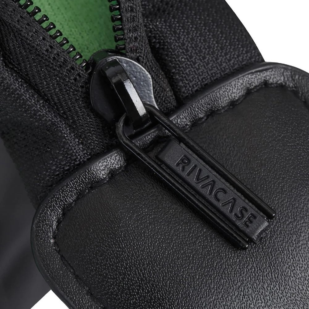 5 Rivacase 7450 DSLR Messenger Bag Black, 5 of 7