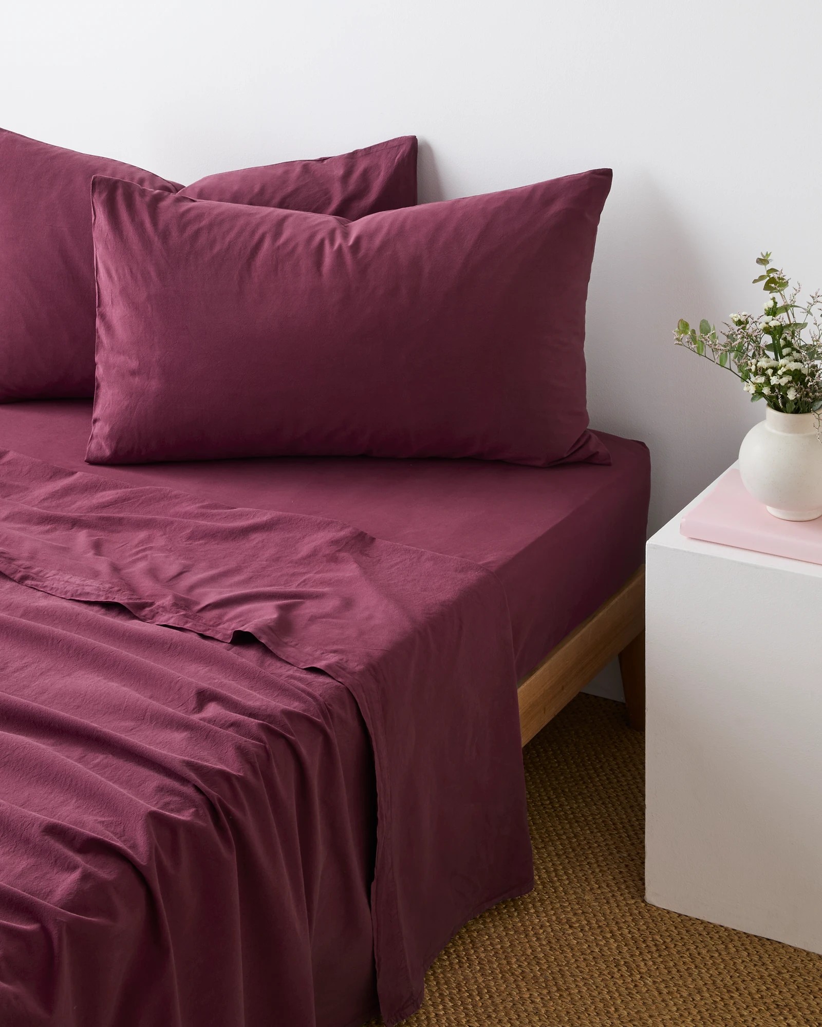 1 Arlo Stonewash Fitted Sheet - Queen Bed - Pink, 1 of 1