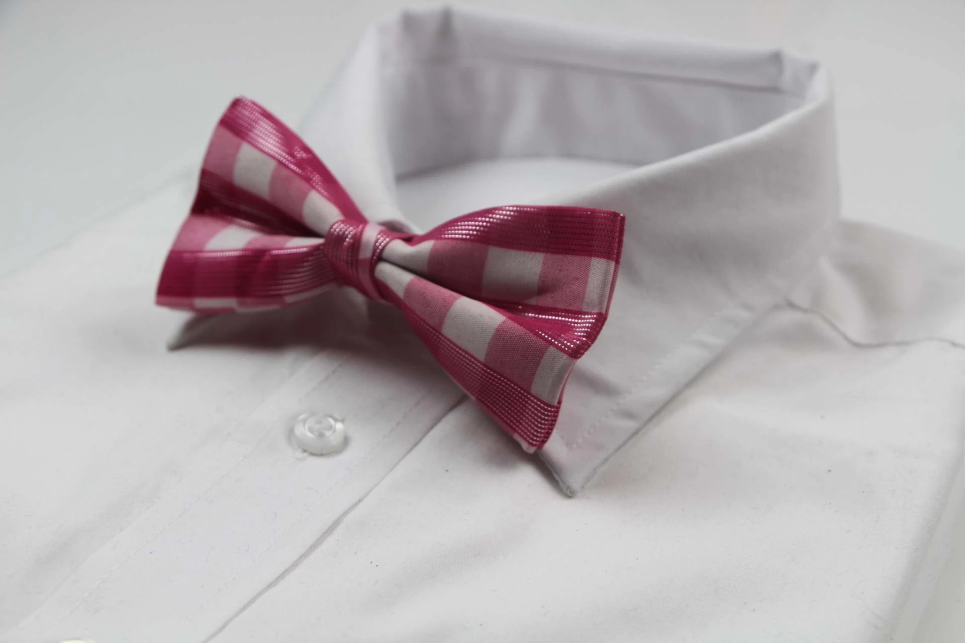 4 Zasel Mens Pink & White Cotton Bow Tie - Multi, 4 of 5