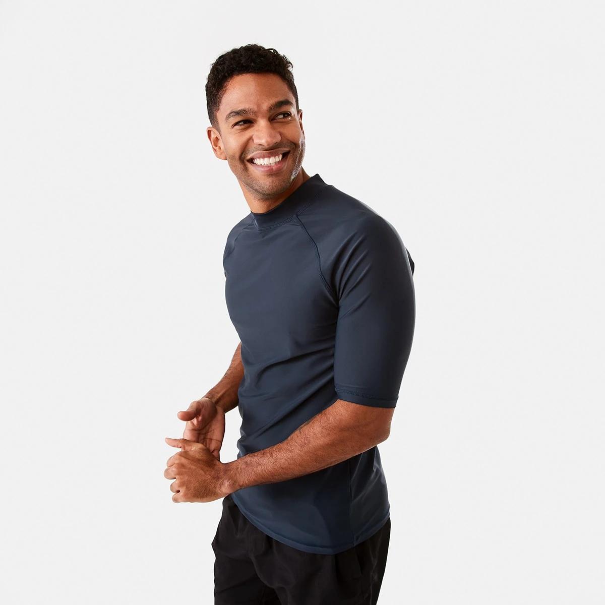 2 Short Sleeve Rash Vest Nvy Outspc, 2 of 6