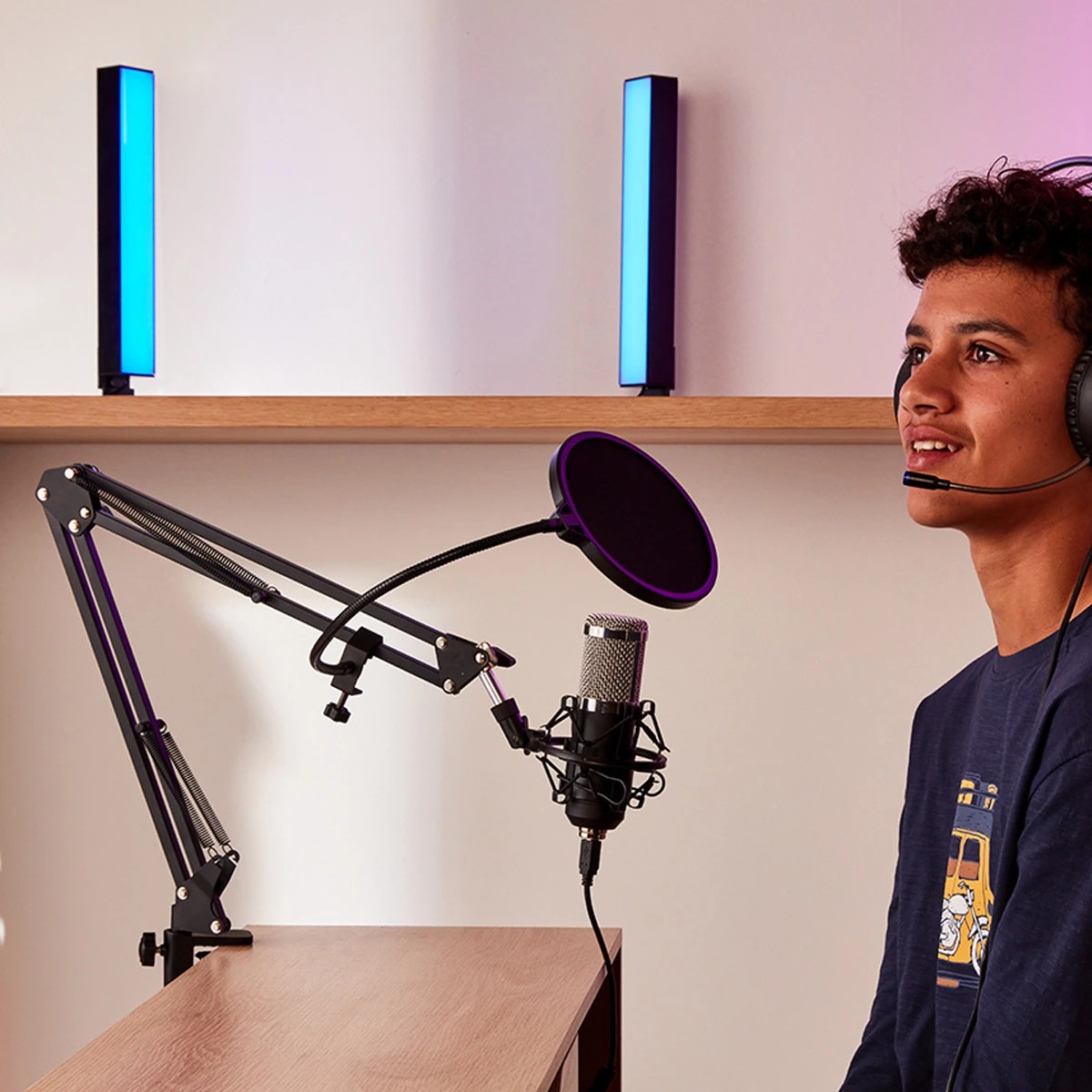 10 Professional Gaming Microphone, 10 of 10