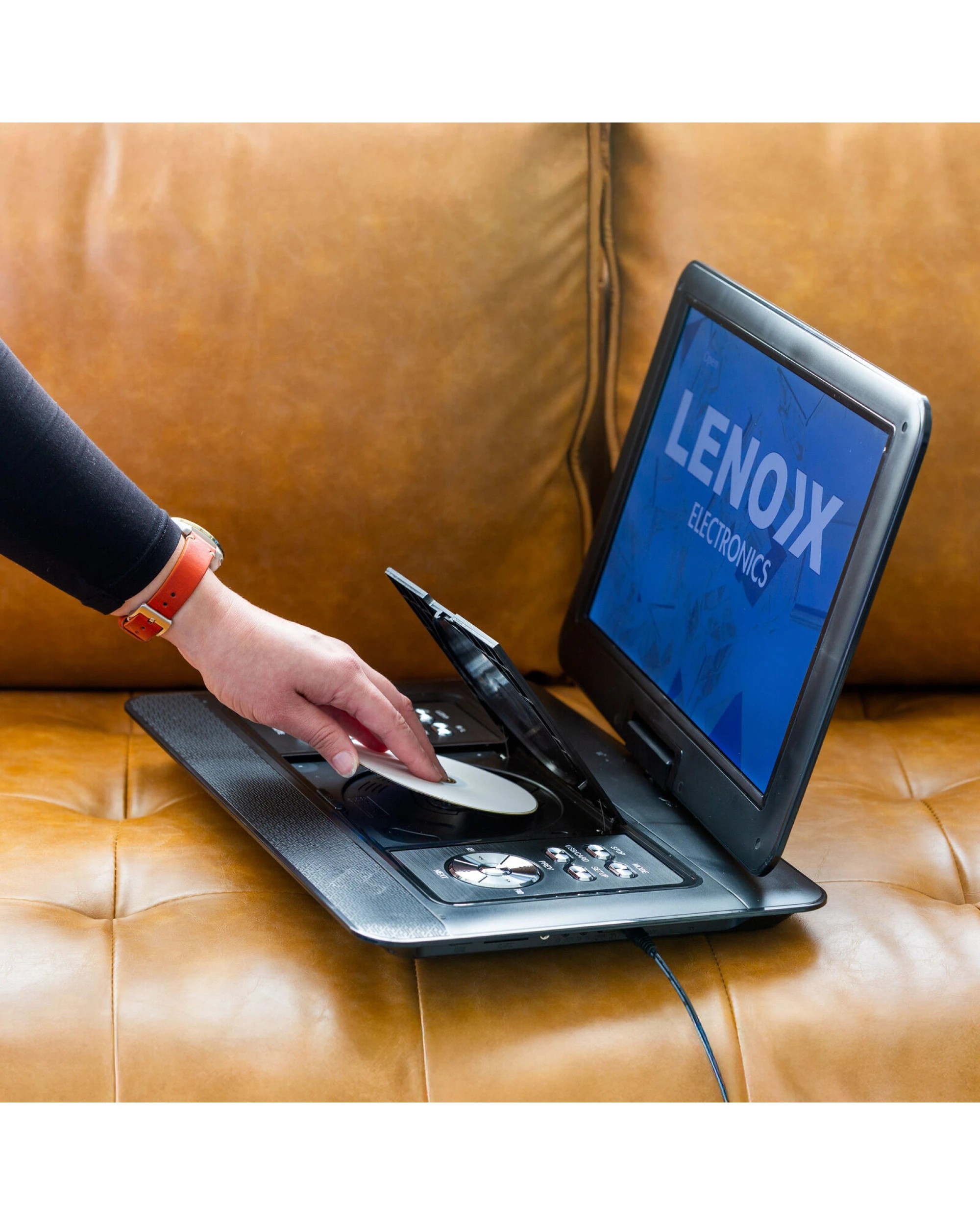 2 Lenoxx 15.4" Swivel Portable Dvd Player & Screen, Rechargeable Entertainment, 2 of 7