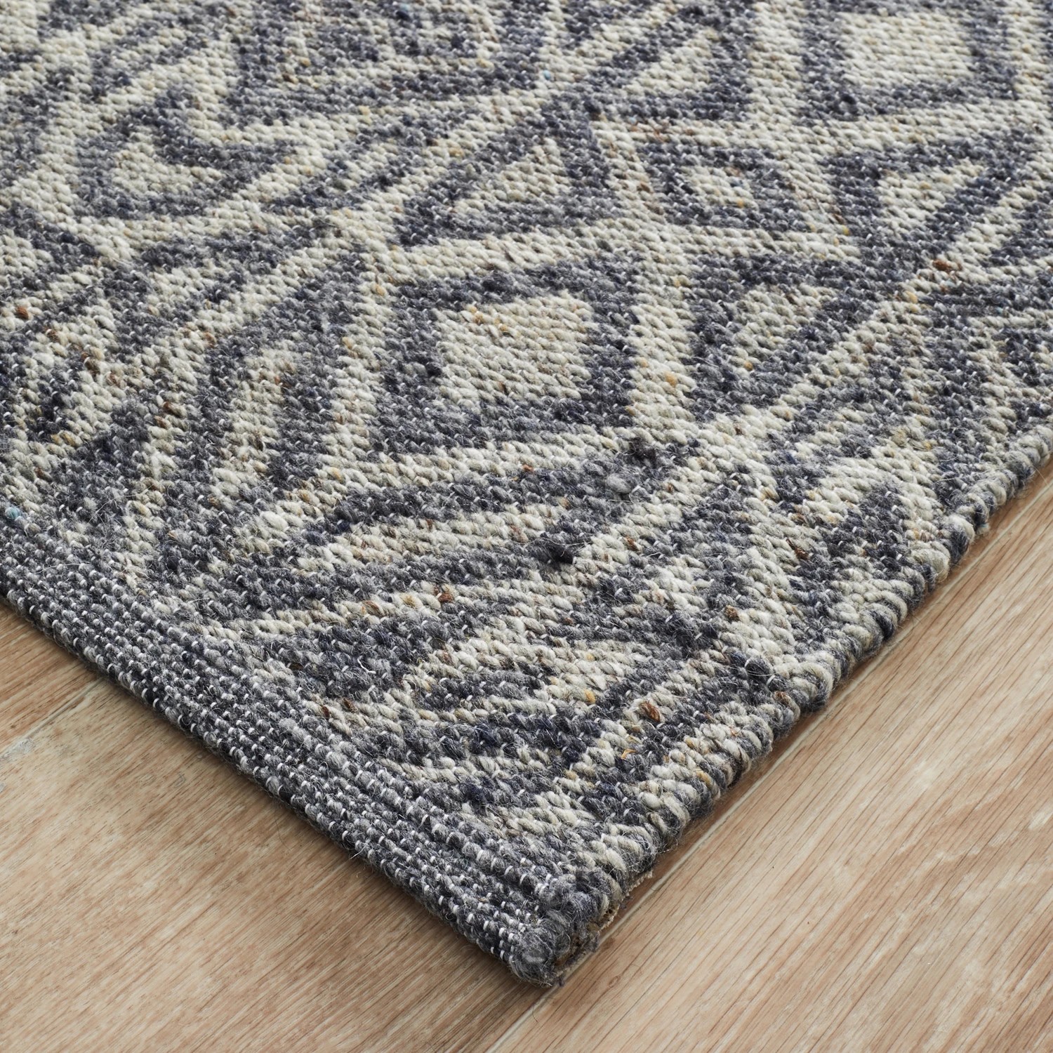3 Common Ground Rugs Memento 150 320x230cm - Extra Large Handwoven Wool Floor Rug - Blue, 3 of 7