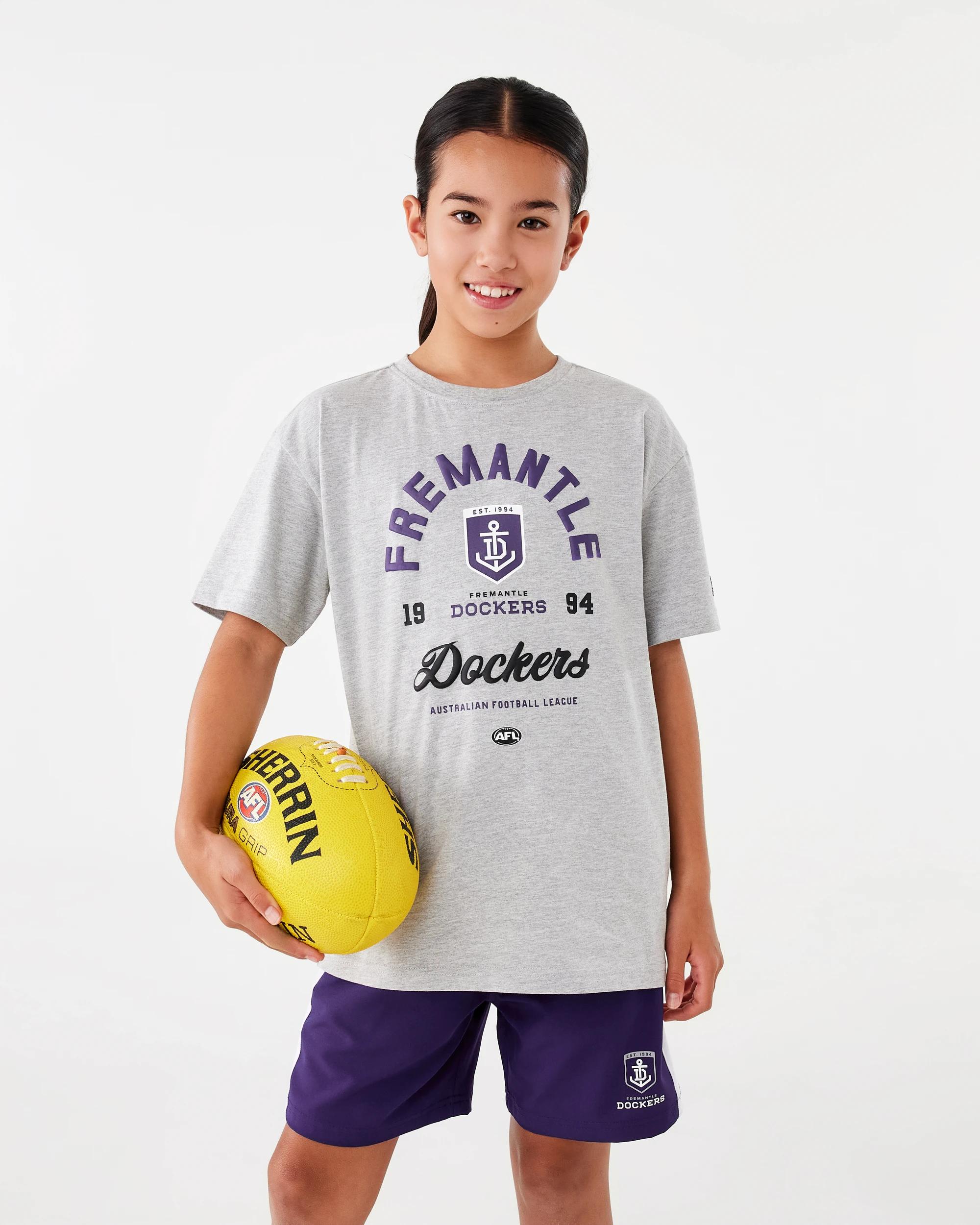 9 Official AFL Kids Shorts Fremantle, 9 of 9
