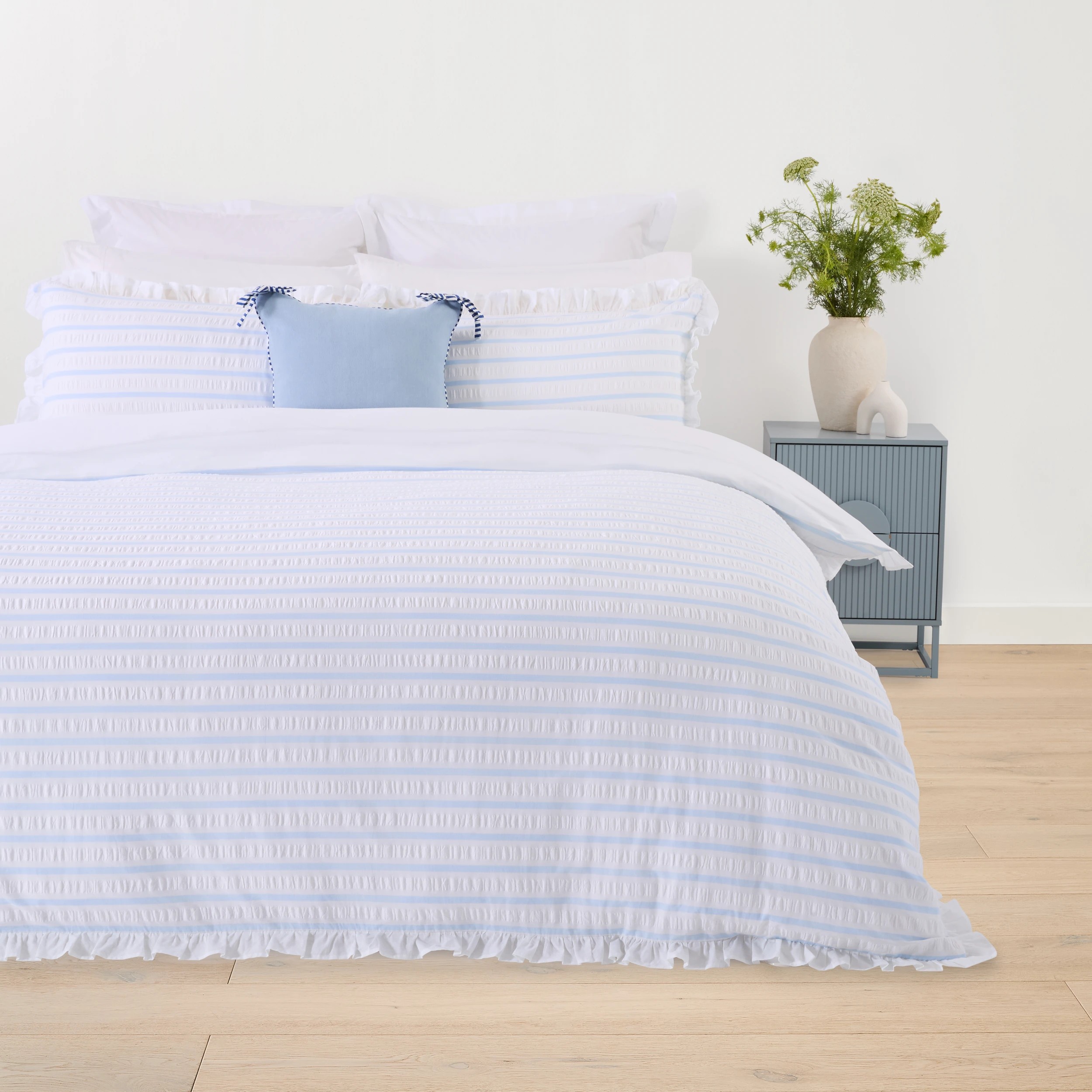 1 Cali Stripe Cotton Quilt Cover Set - Queen Bed, 1 of 7