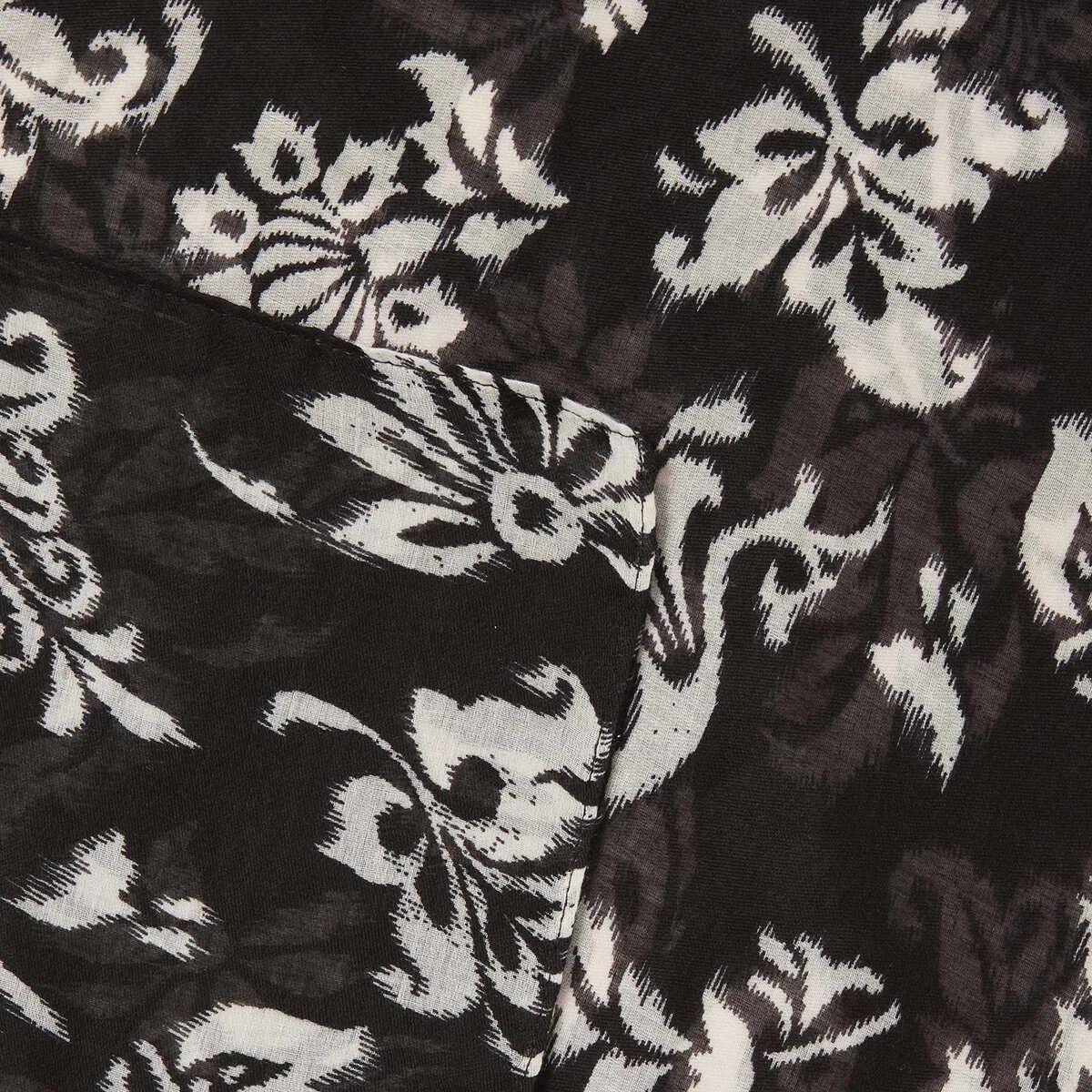 2 Large Lightweight Scarf FLORAL IKAT BLACK, 2 of 3