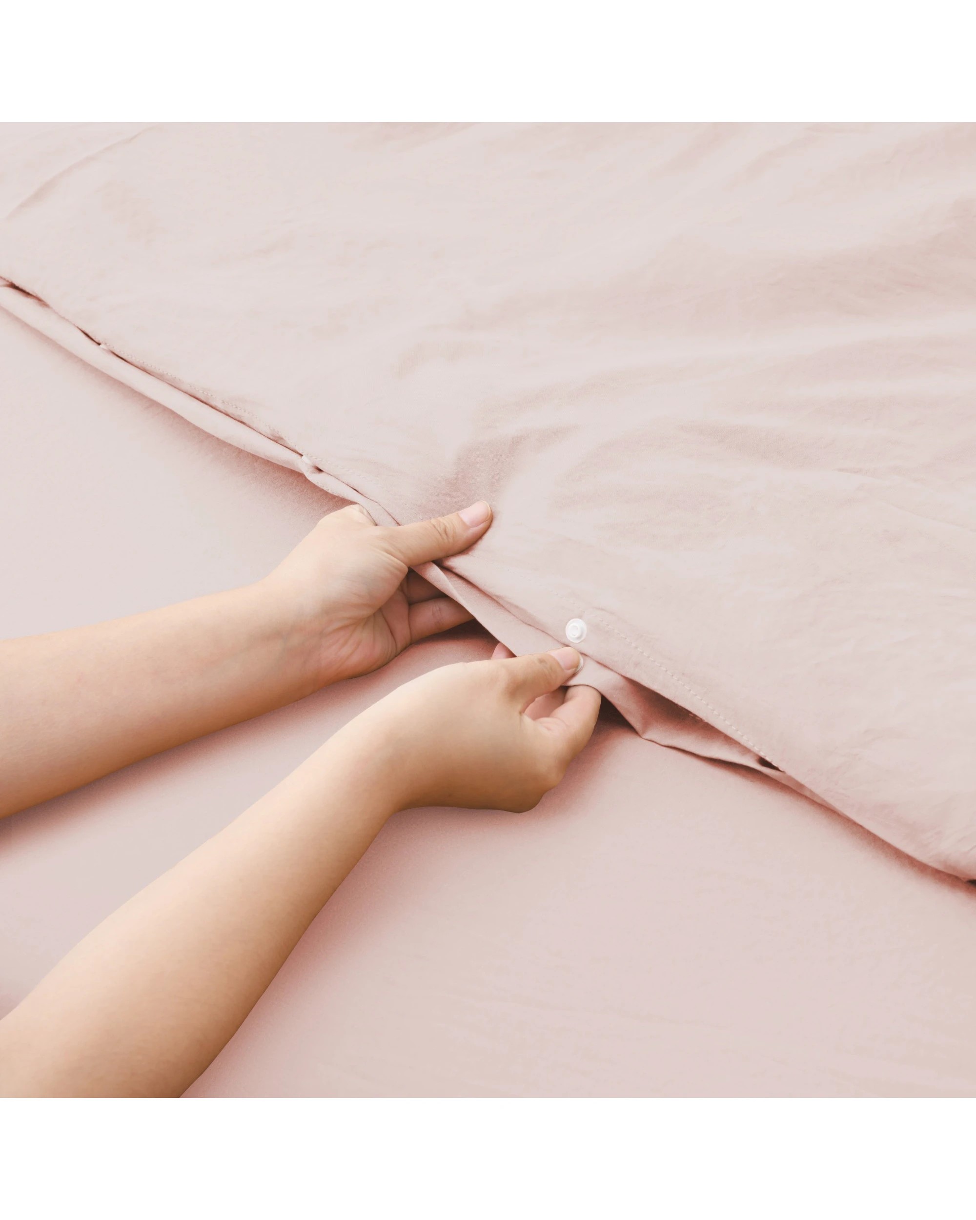 4 Dreamaker Superfine Washed Microfibre Quilt Cover Set - King Bed - Blush Pink, 4 of 7