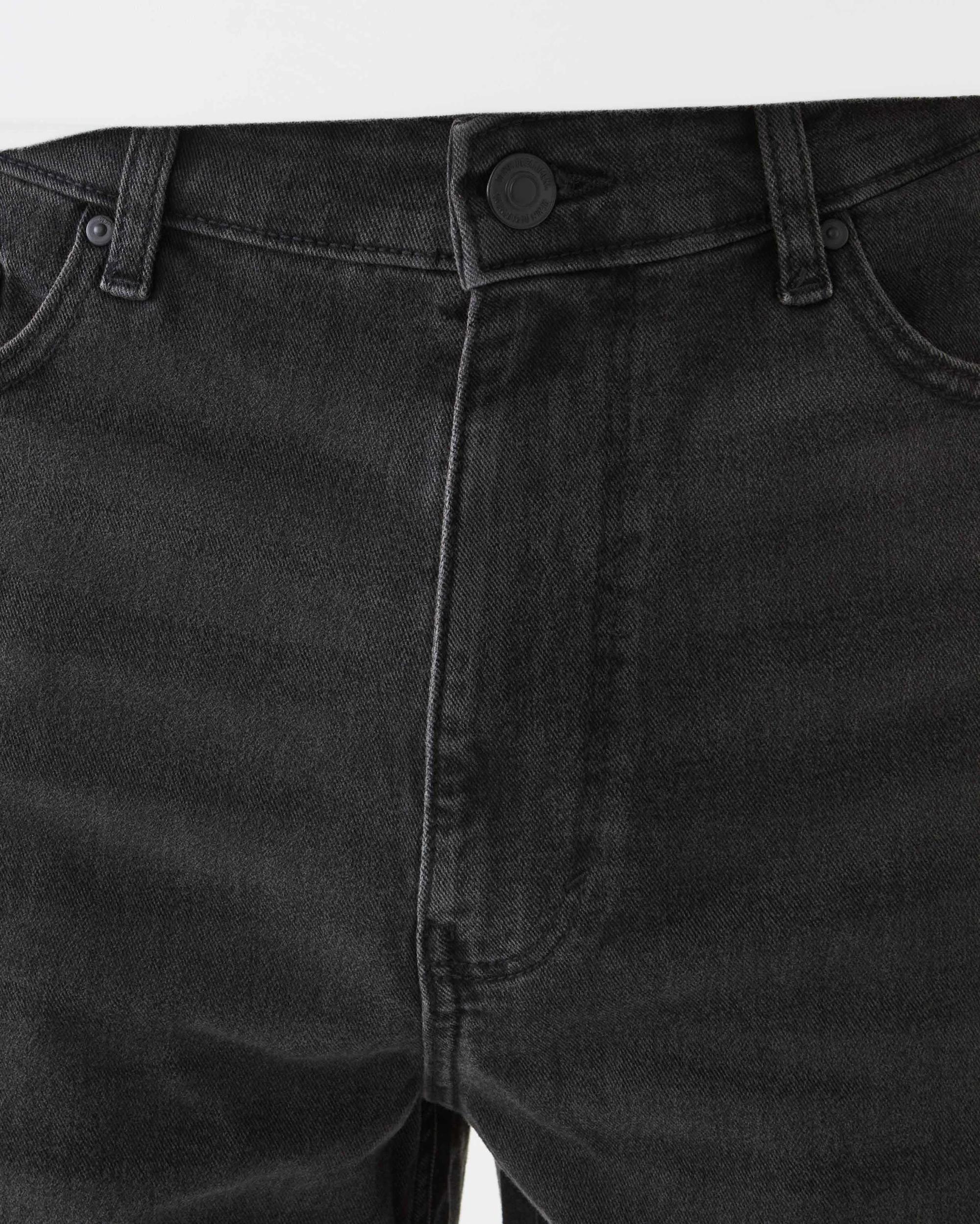 4 Straight Denim Shorts Black Wash, 4 of 6