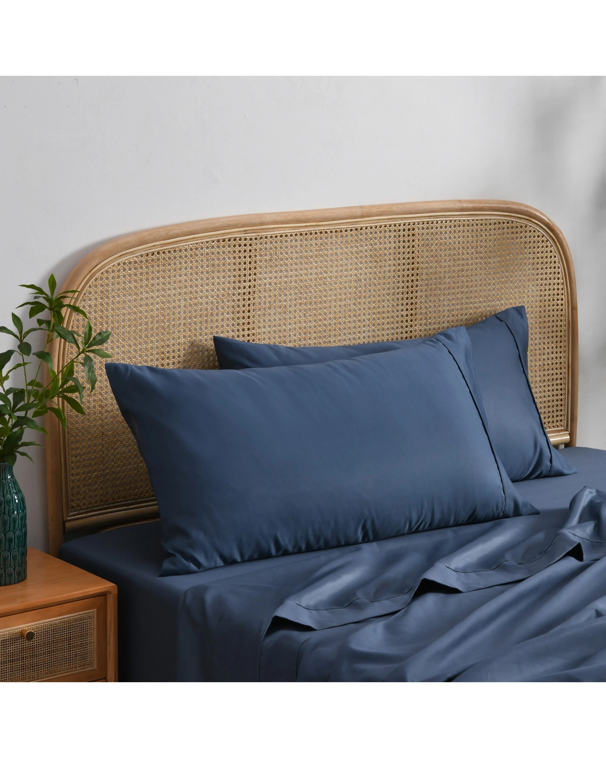 2 Dreamaker 1500TC Cotton Rich Sateen King Pillowcase Twin Pack - Navy, 2 of 5