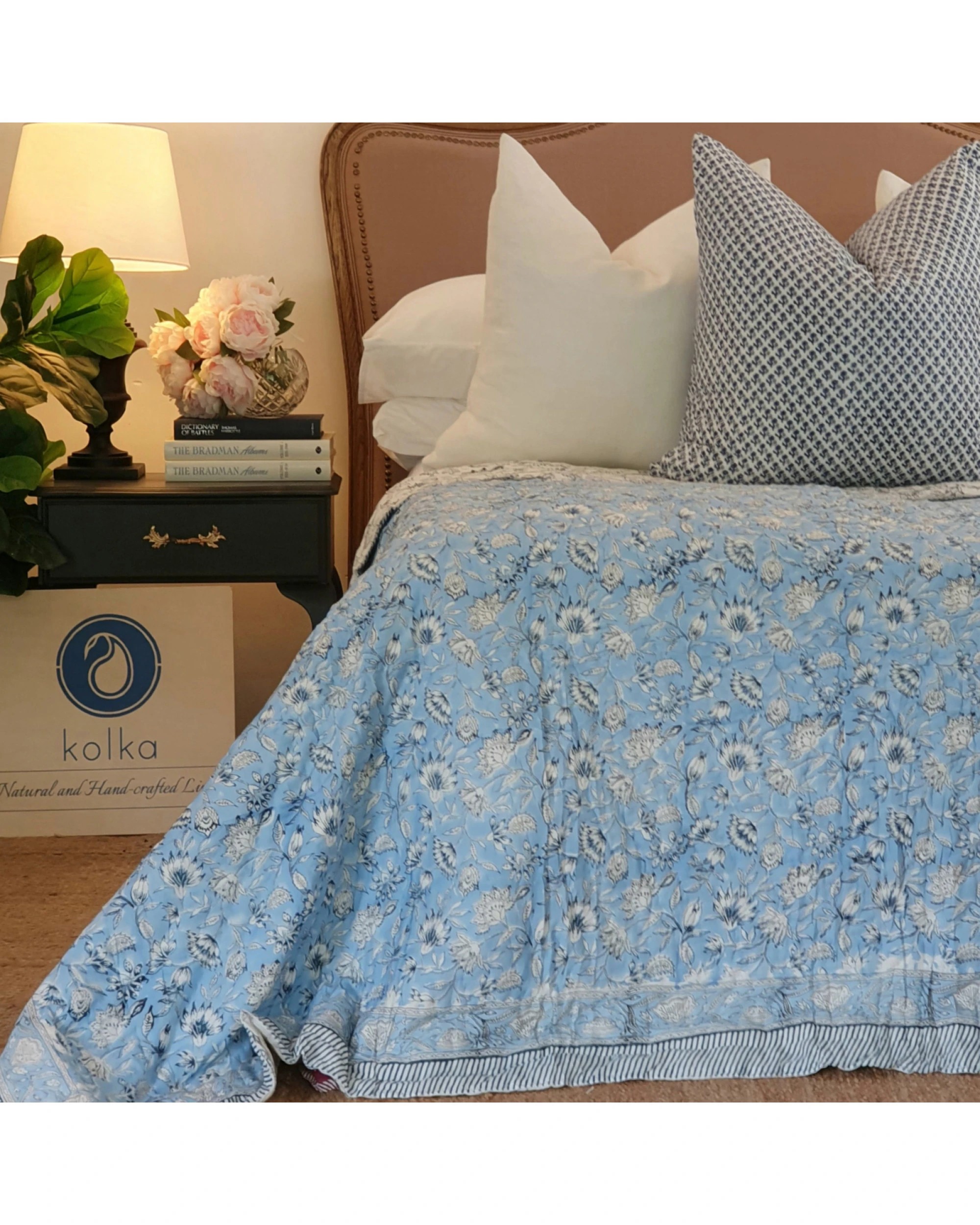 1 Kolka Wild Flower Ocean Reversible Quilt - Blue (Size: King 228 cm x 274 cm) - King Bed, 1 of 6