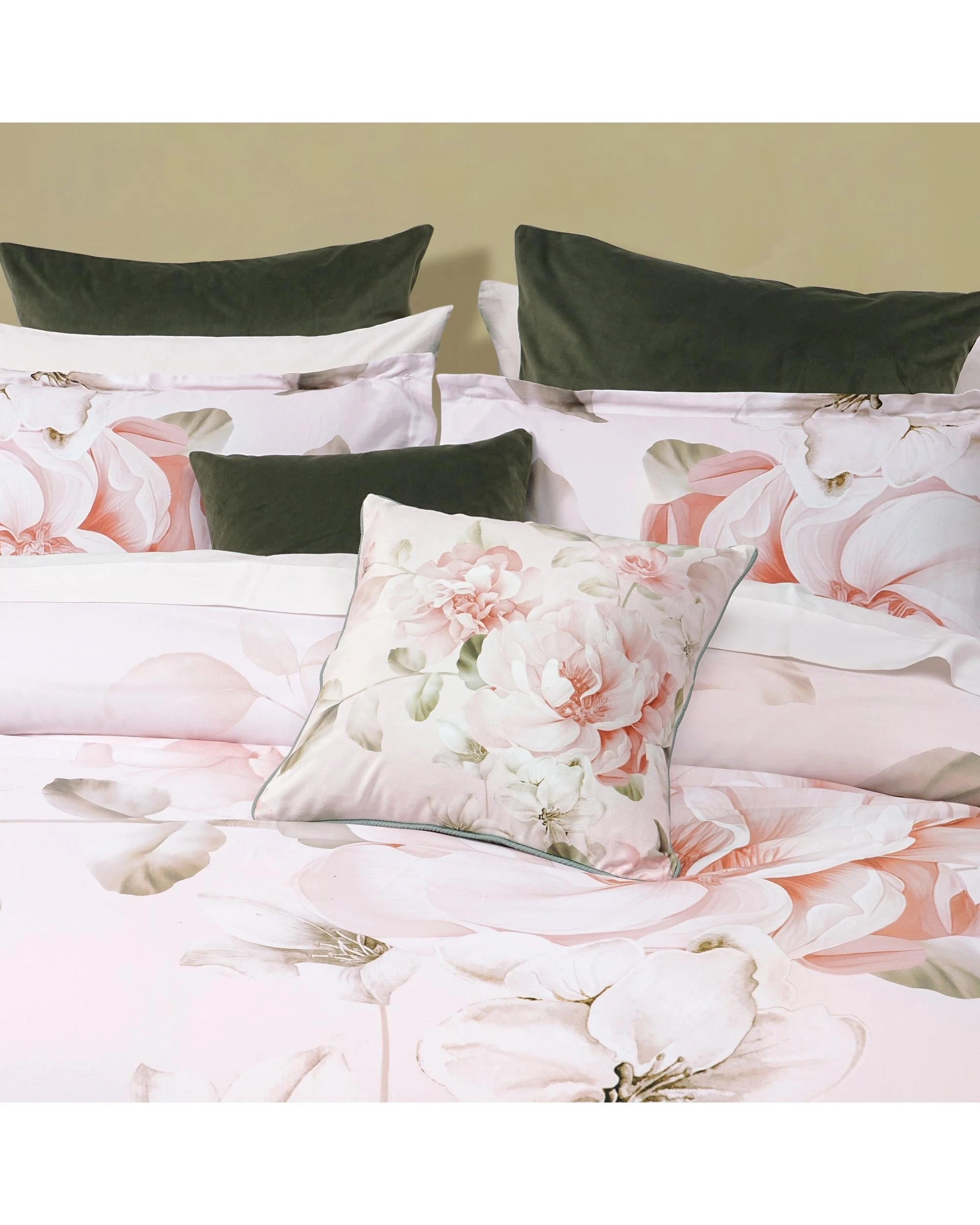 3 Bianca Bedding LAYLA Cotton Sateen Queen Quilt Cover Set (210cm x 210cm)
 - Queen Bed
 - white, 3 of 5
