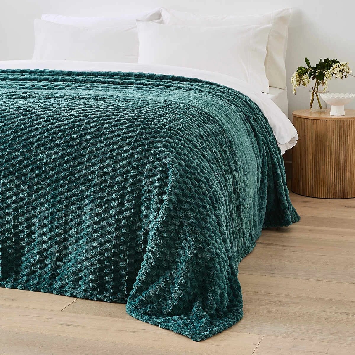 3 Soft Jacquard Blanket - Double/Queen Bed, Cypress, 3 of 6