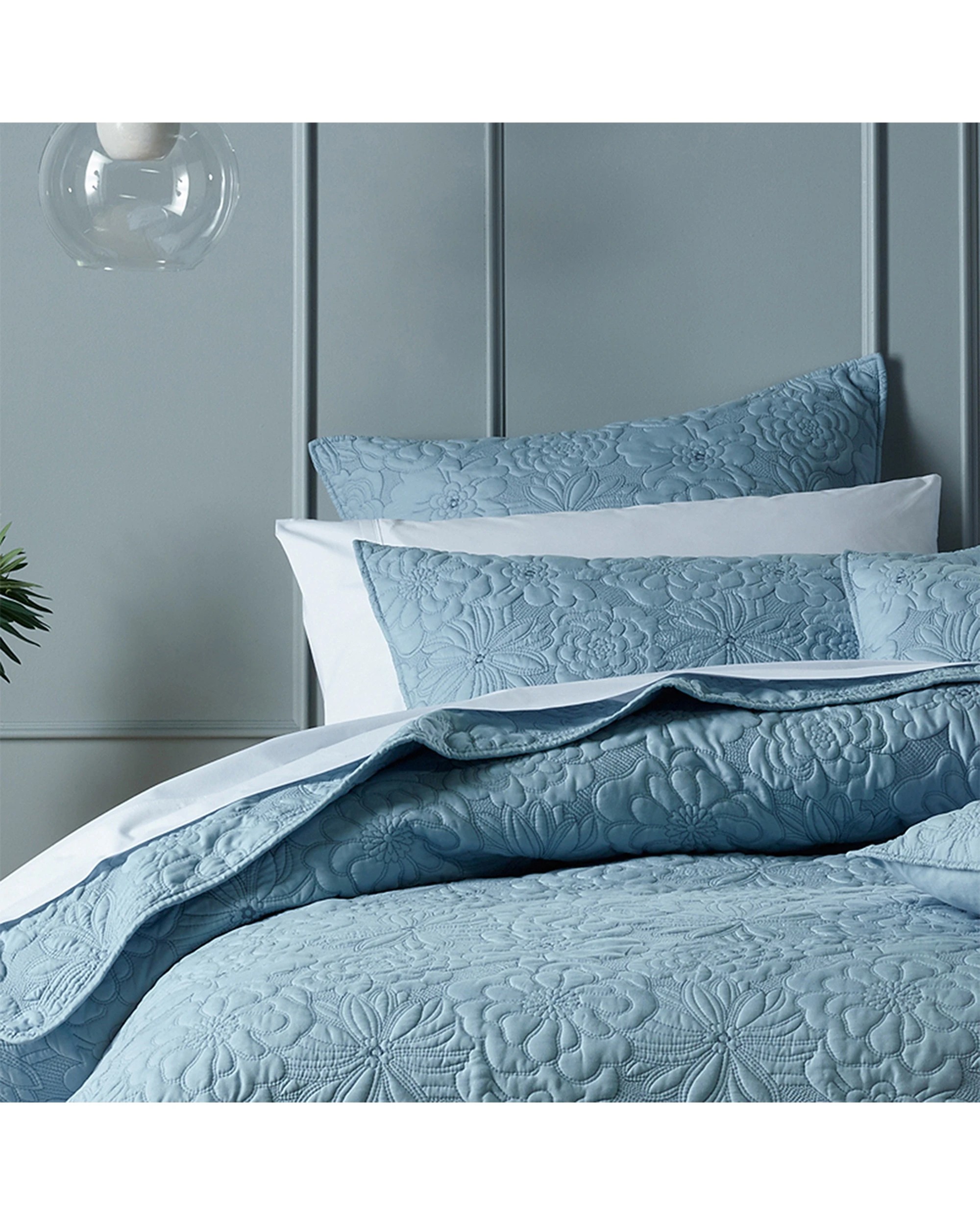 2 Bianca Sabrina Bedspread Provincial - King Bed - Blue, 2 of 3