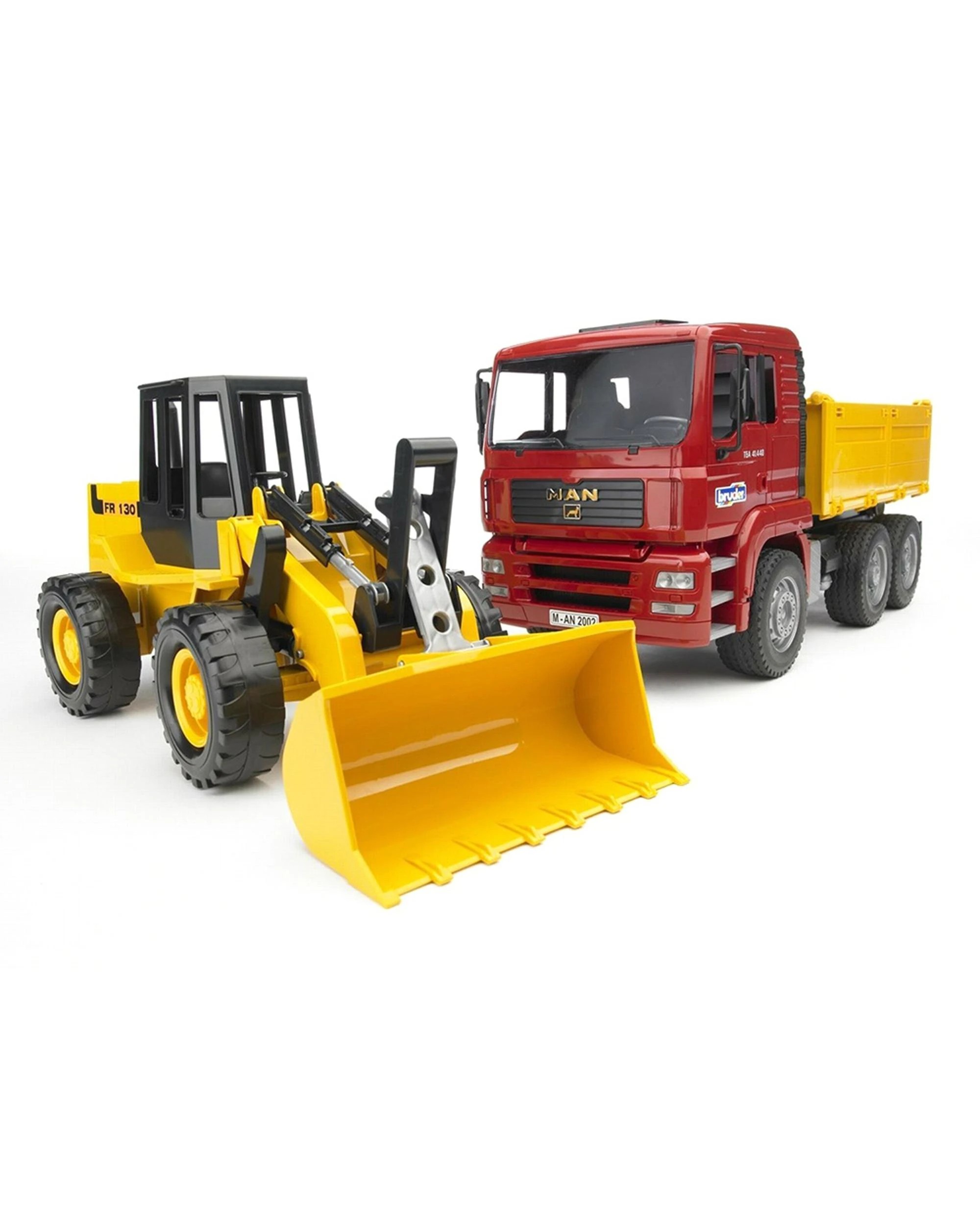 1 Bruder 1:16 MAN TGA Construction Truck with Articulated Road Loader, 1 of 2