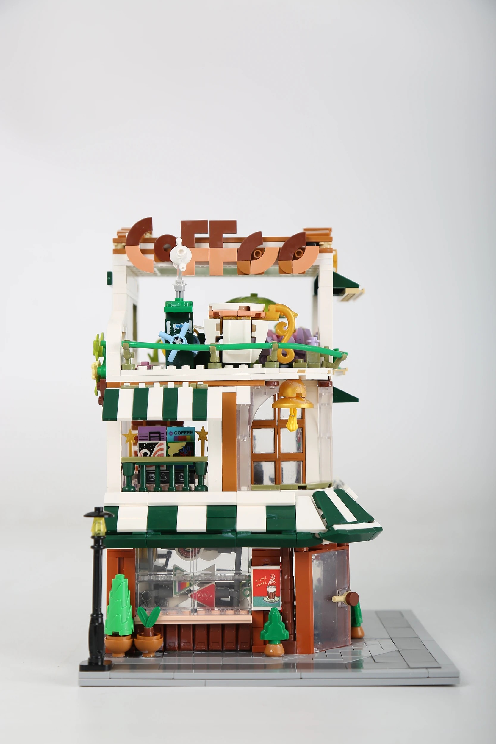 5 1075 Piece Mini Blocks Building Series: Coffee Shop, 5 of 7