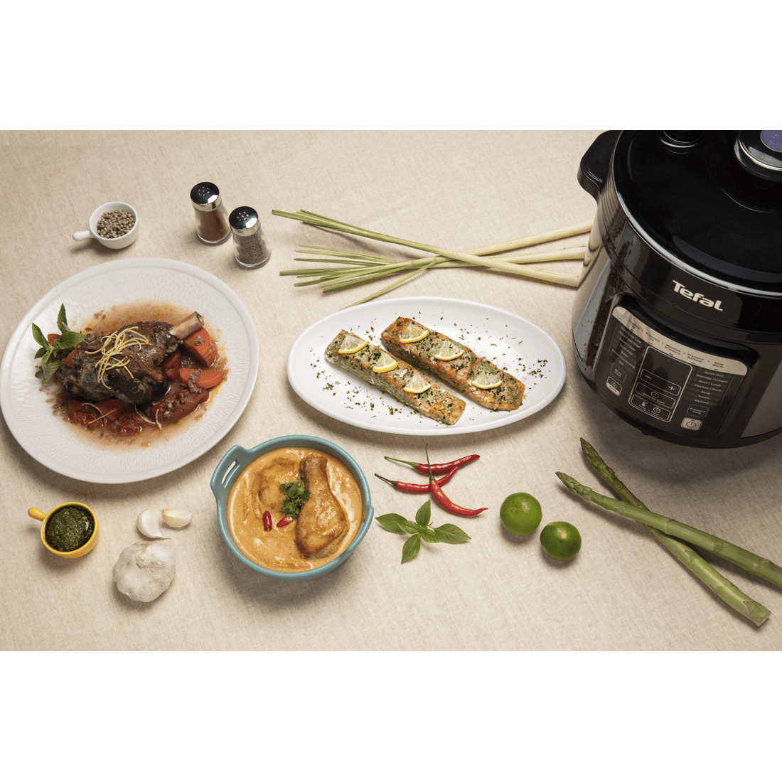 4 Tefal 6LHome Chef Smart Multicooker, 4 of 5