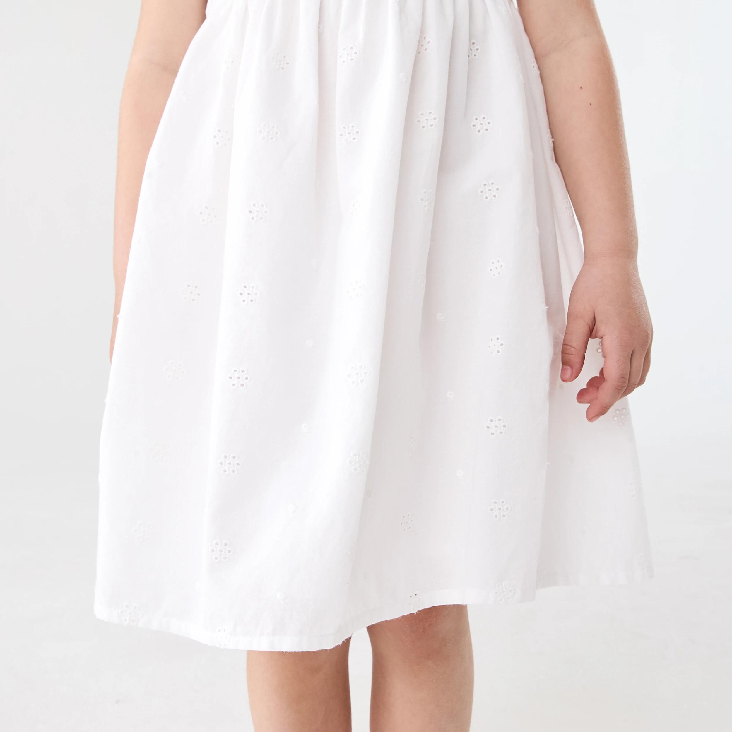6 Sleeveless Smocked Dress Snw White, 6 of 8