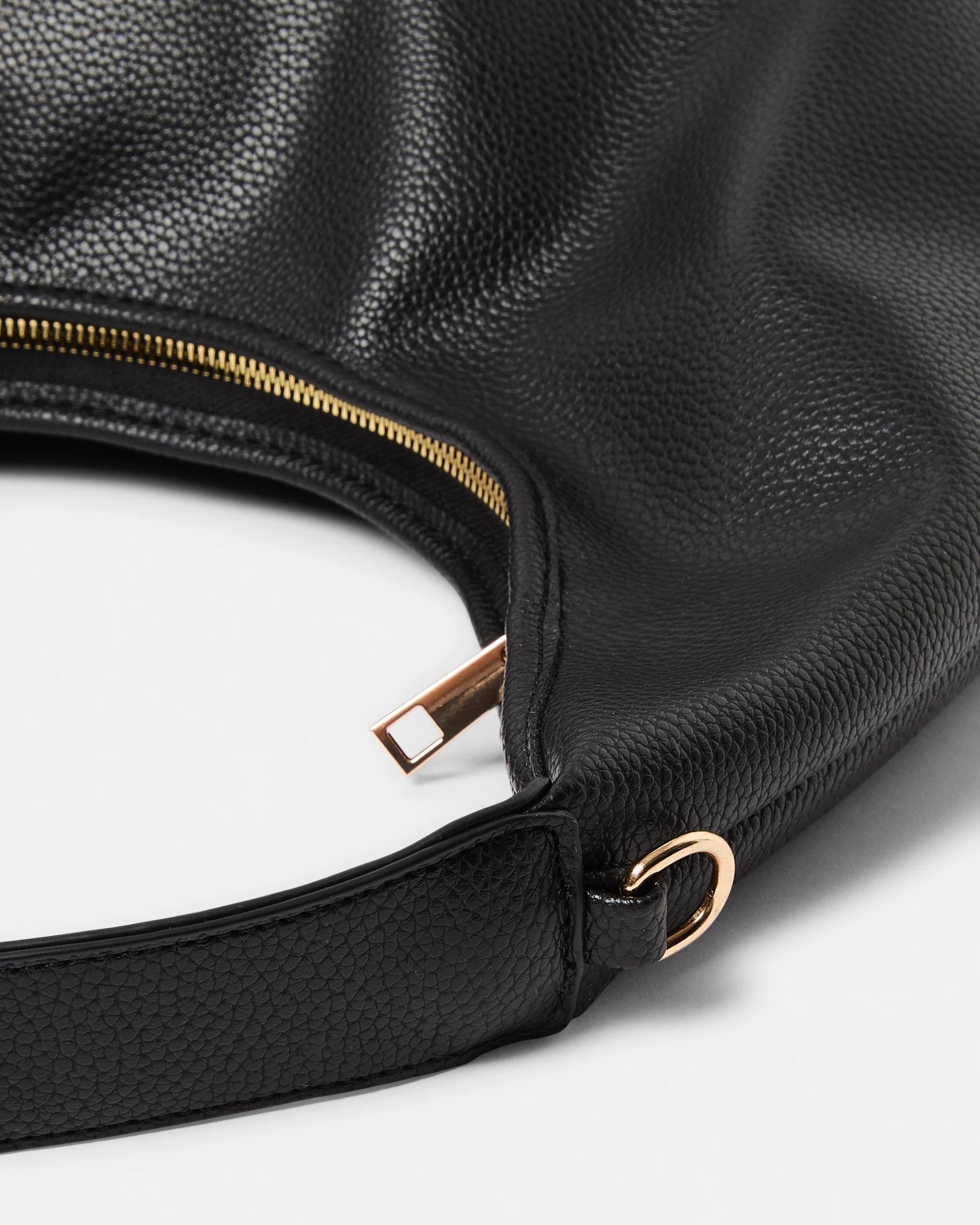 3 Everyday Zip Shoulder Bag Black, 3 of 4