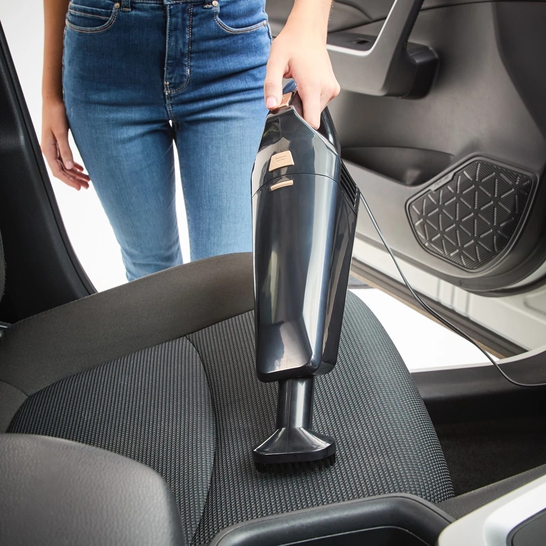 2 Wet and Dry Vacuum Cleaner, 2 of 10