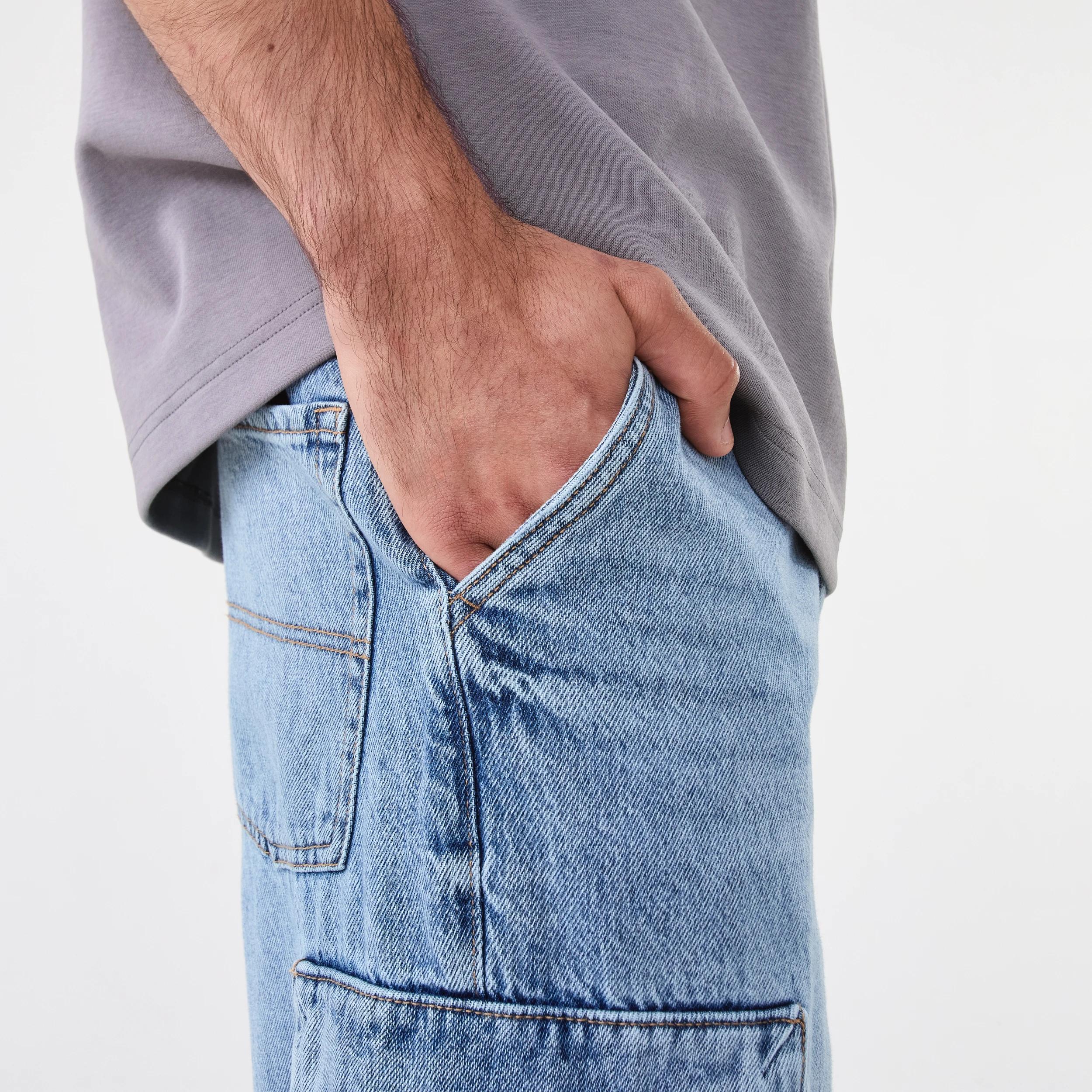 6 Baggy Cargo Jeans Light Wash, 6 of 7