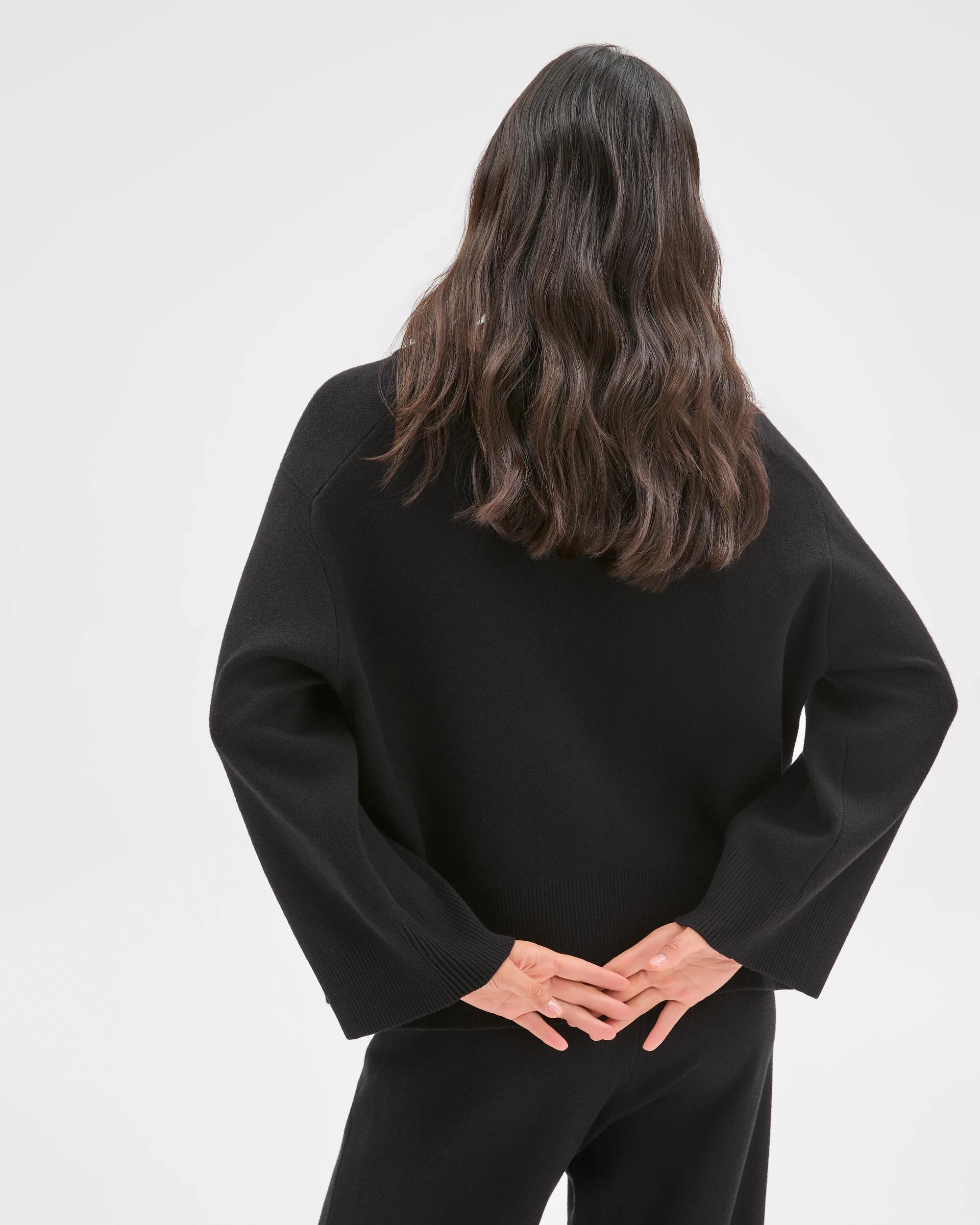 4 Target Woman Clean Knit Crew Neck Sweater BLACK, 4 of 6