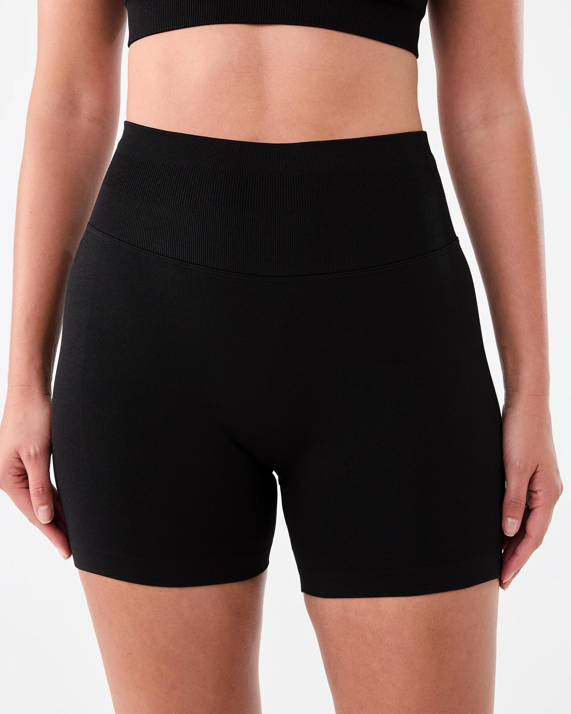 1 Active Womens Lift and Form Bike Shorts Black, 1 of 5