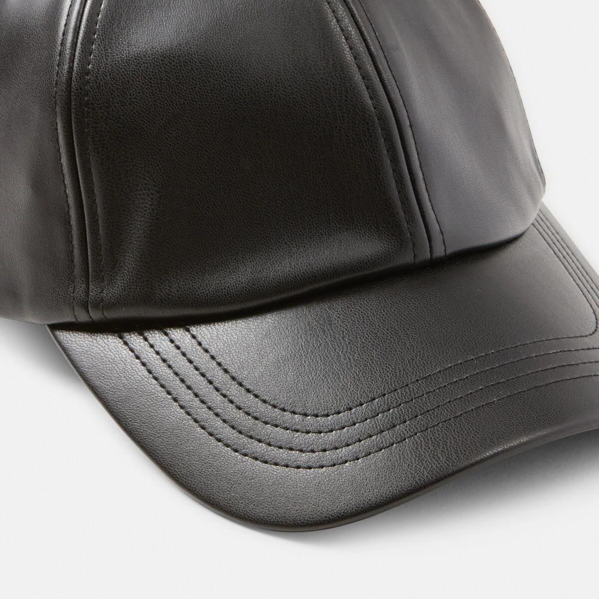 3 PU Cap Black, 3 of 3