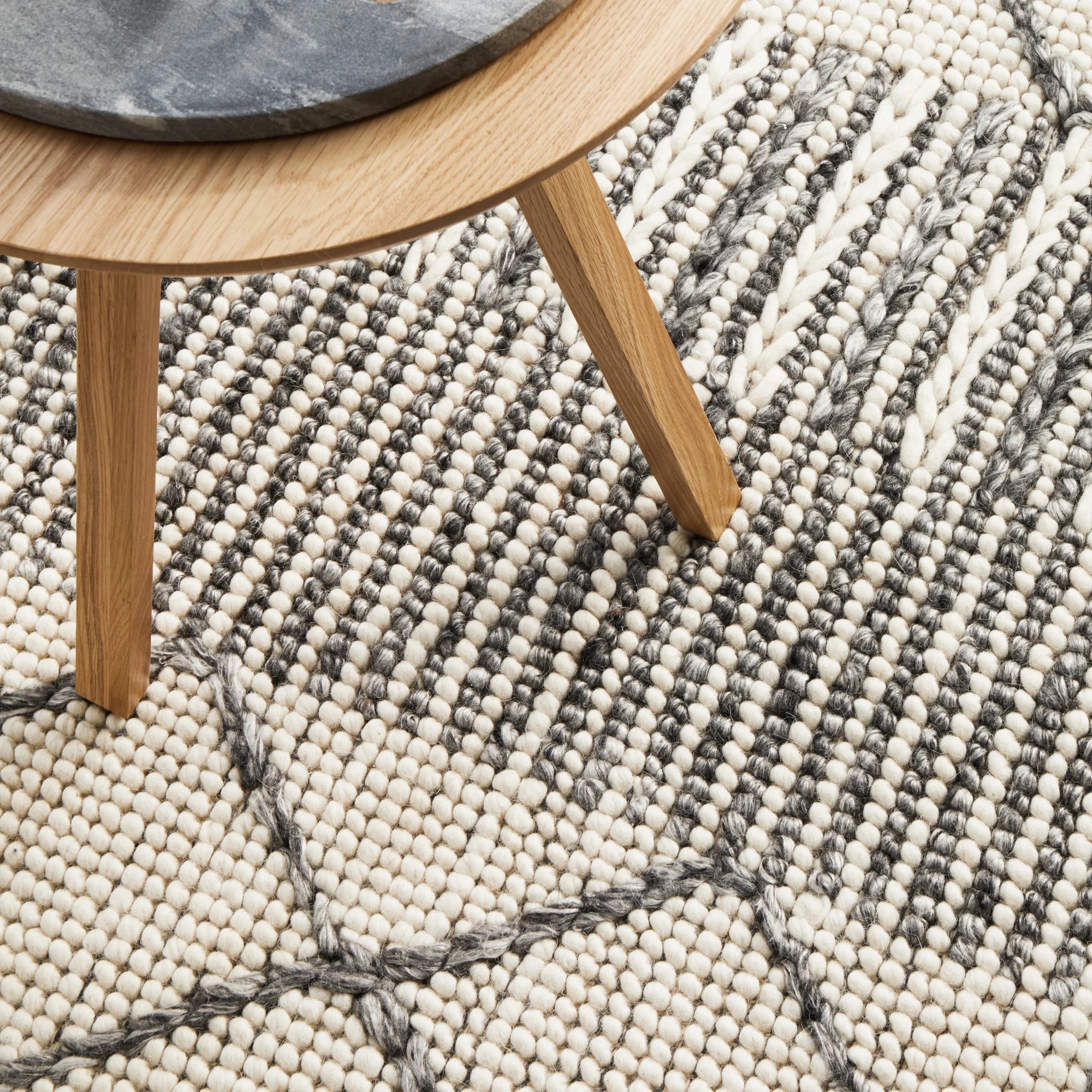 8 Common Ground Rugs Nordica 316 280x190cm - Large Plain & Textured Rug - Silver, 8 of 8