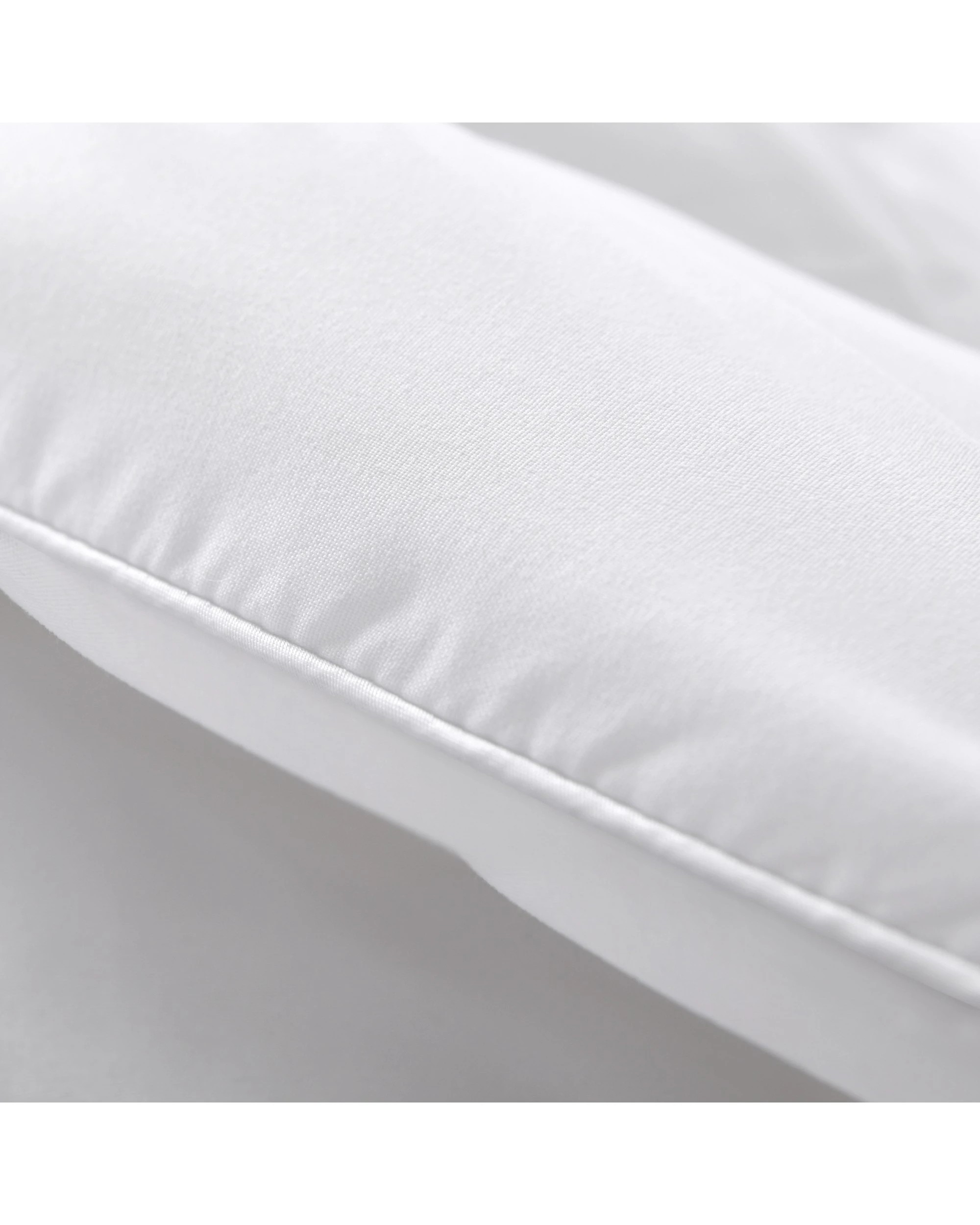 8 Sleepcare 700GSM Winterweight Microfibre Quilt - Queen Bed - White, 8 of 9