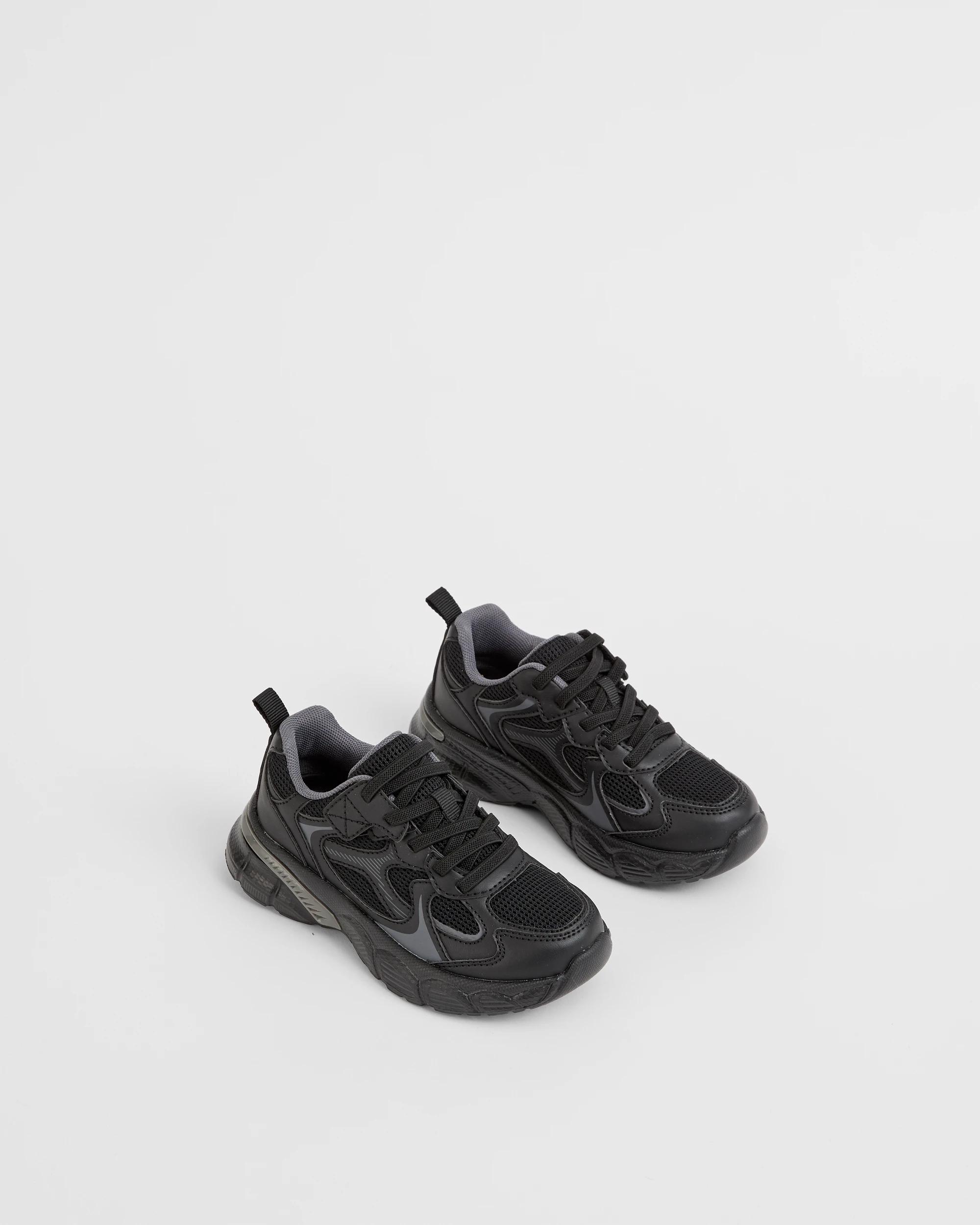 2 Target Kids Mesh Trend Sneakers BLACK, 2 of 3