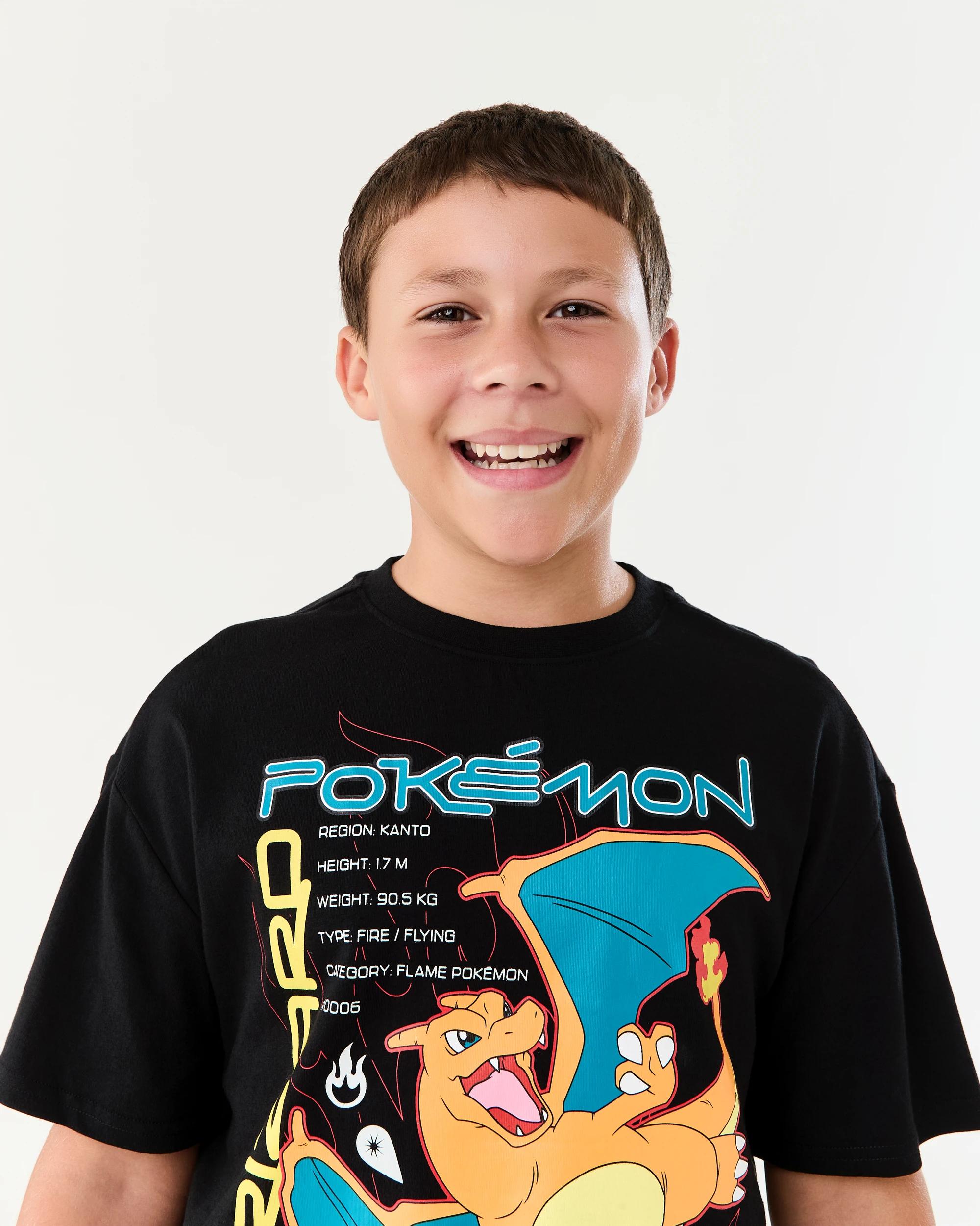 3 Pokemon License T-shirt Charizard, 3 of 7