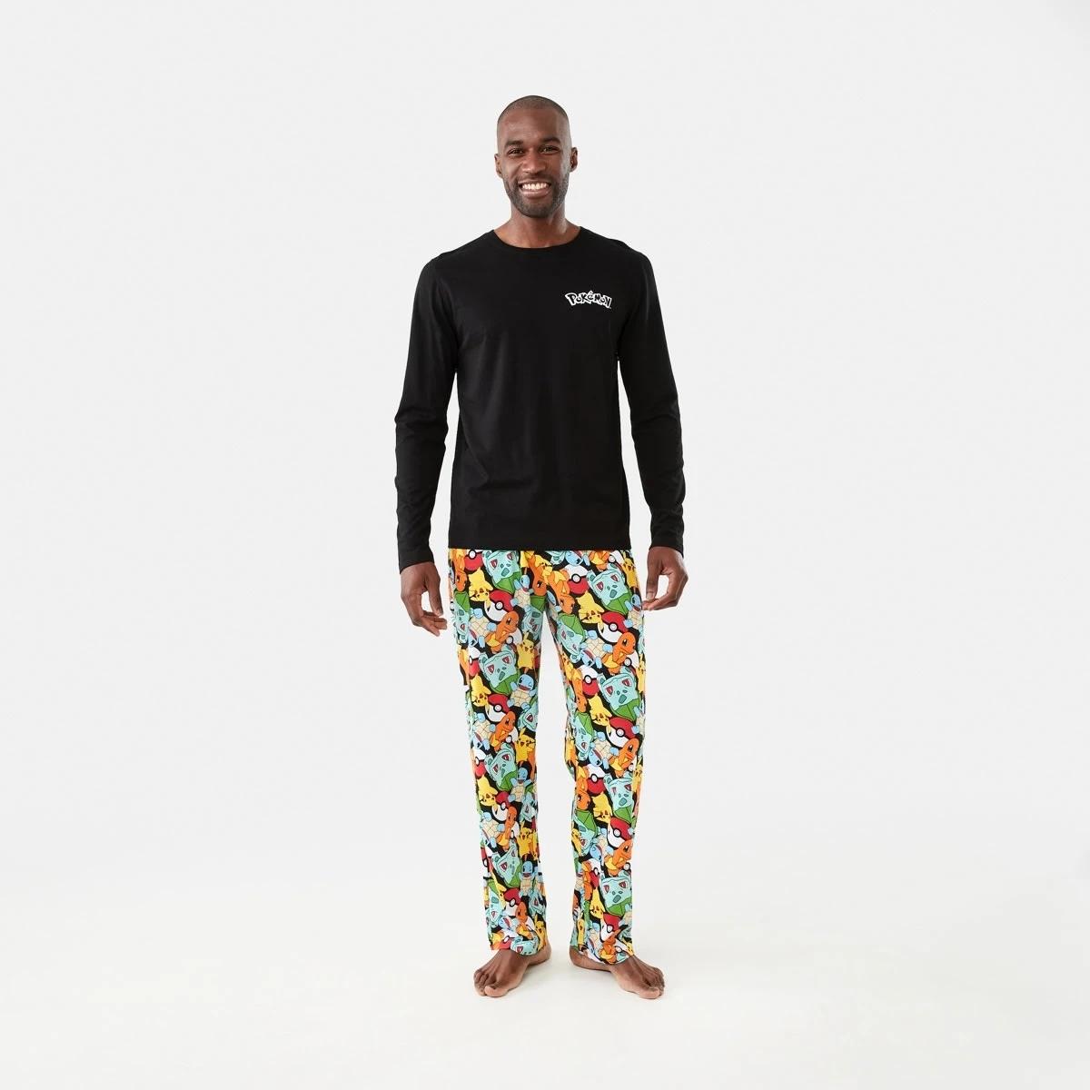 1 Pokemon License Pyjama Set Pokemon, 1 of 8