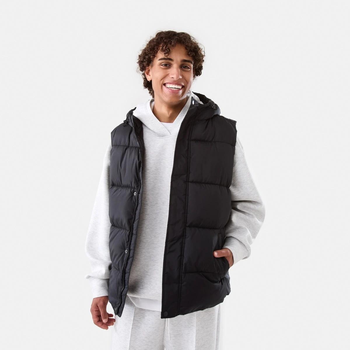 1 Hooded Puffer Vest Black, 1 of 7
