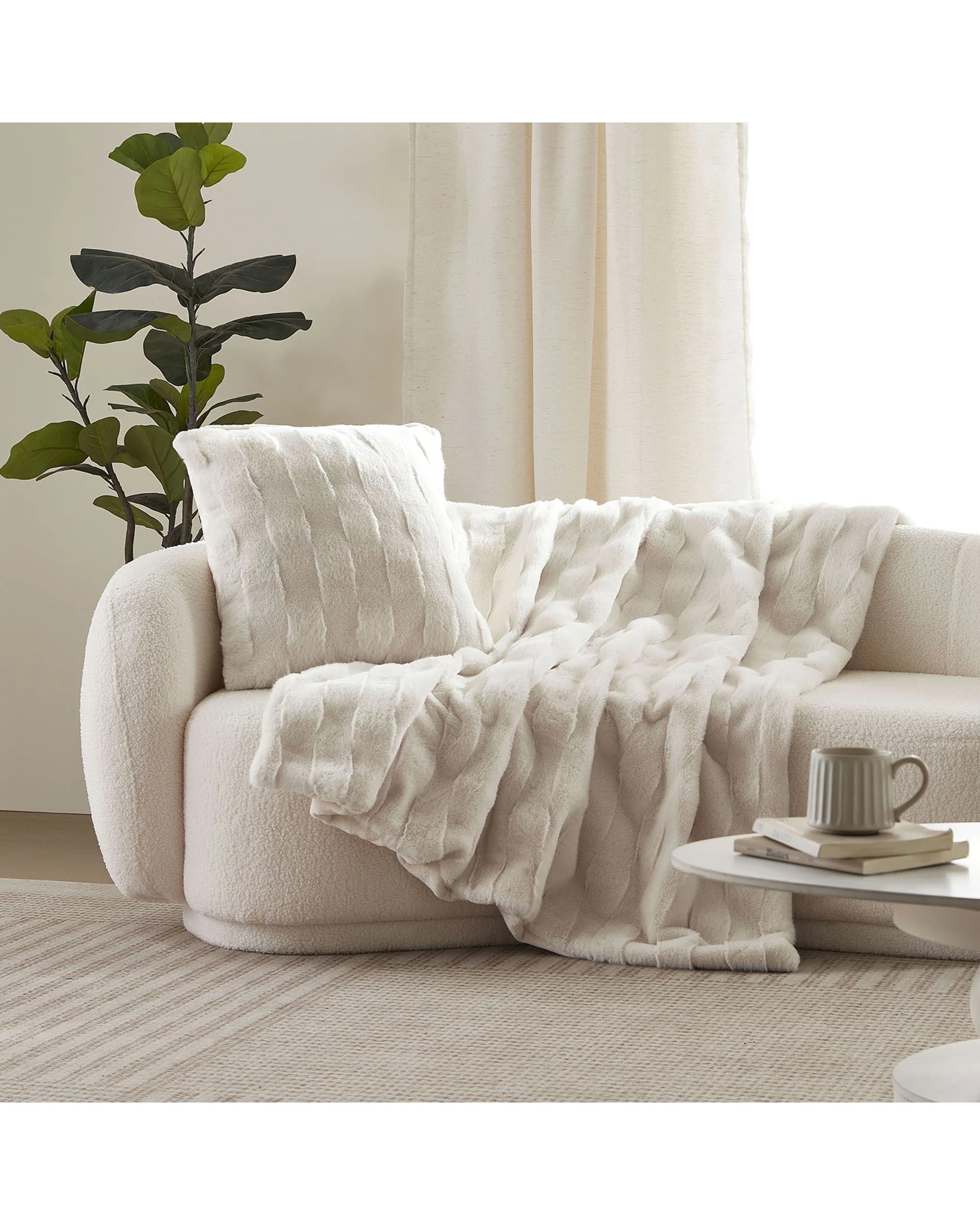 1 Dreamaker Basketweave Faux Fur Throw Blanket 130x170cm - Cream, 1 of 6