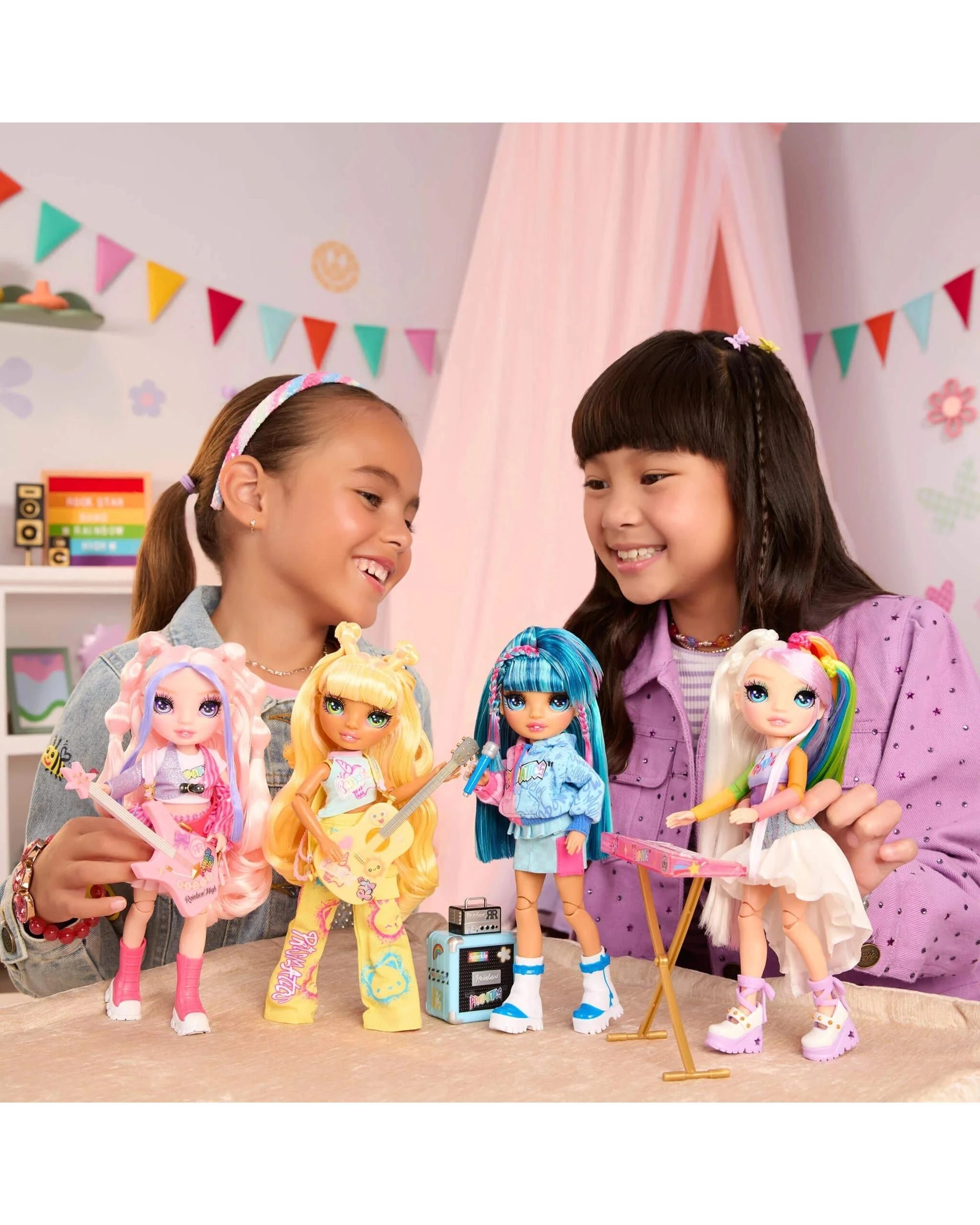 6 Rainbow High Junior High Rock Band Bella Parker Fashion Doll - Pink, 6 of 7