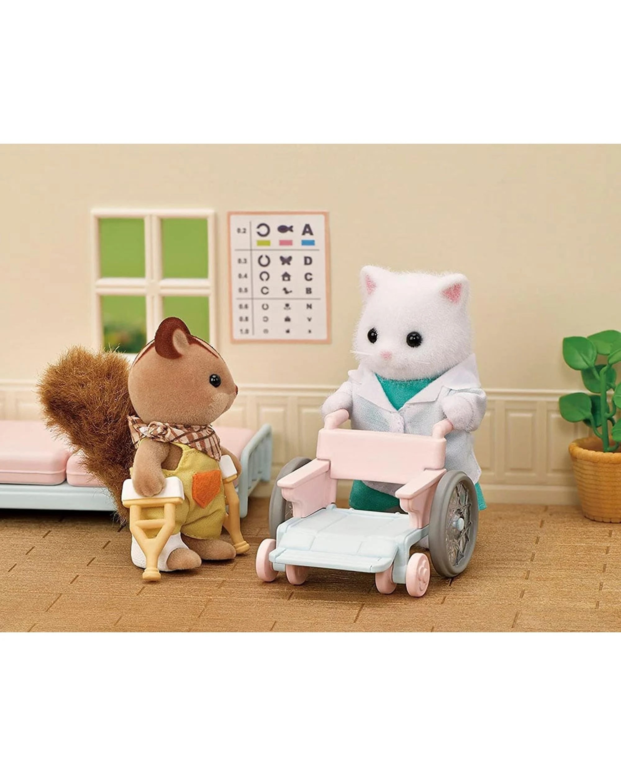 5 Sylvanian Families Village Doctor Starter Set, 5 of 6